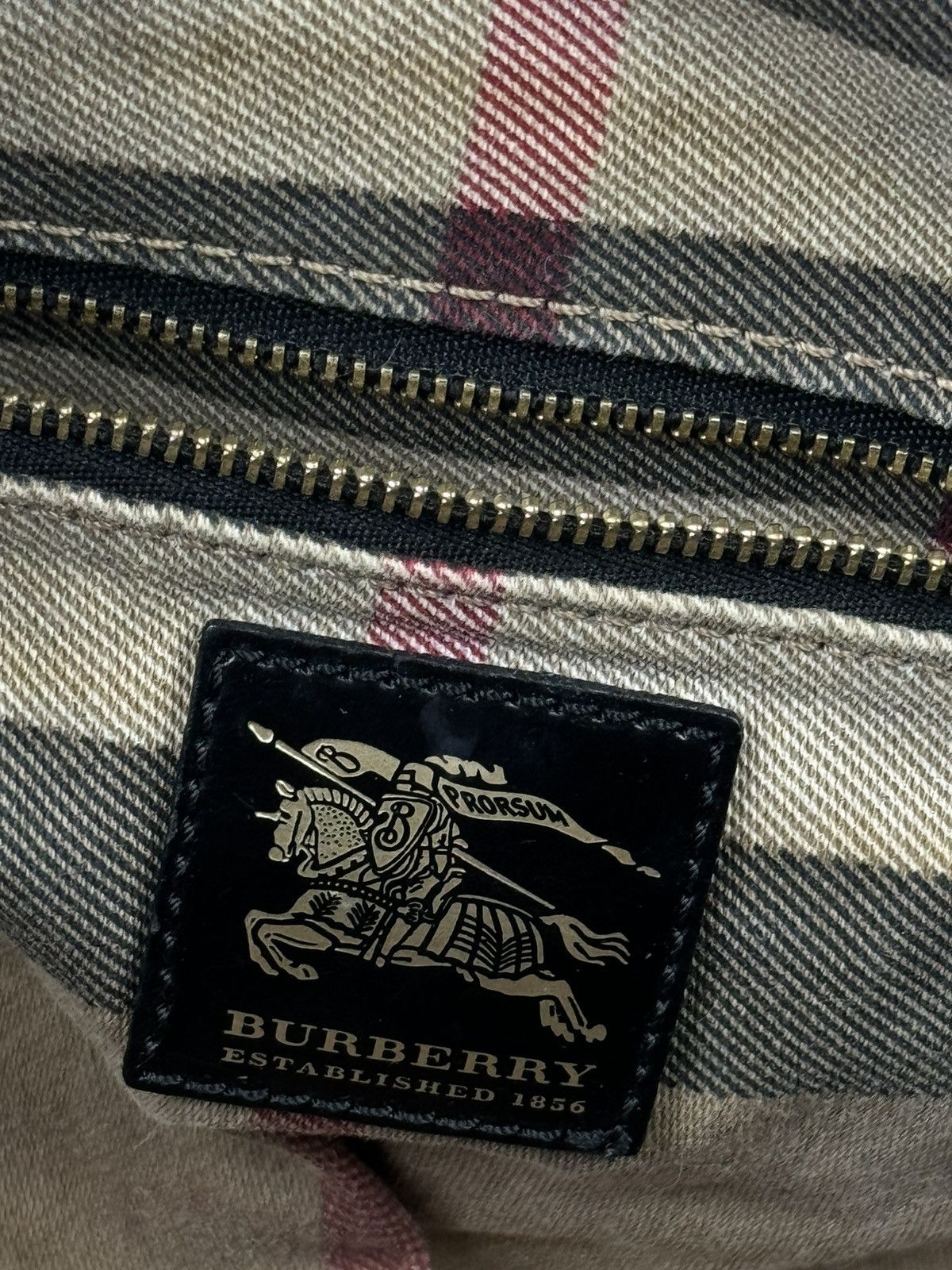 Burberry Rare shoulder bag Burberry original luxury casual item Size ONE SIZE - 5 Thumbnail
