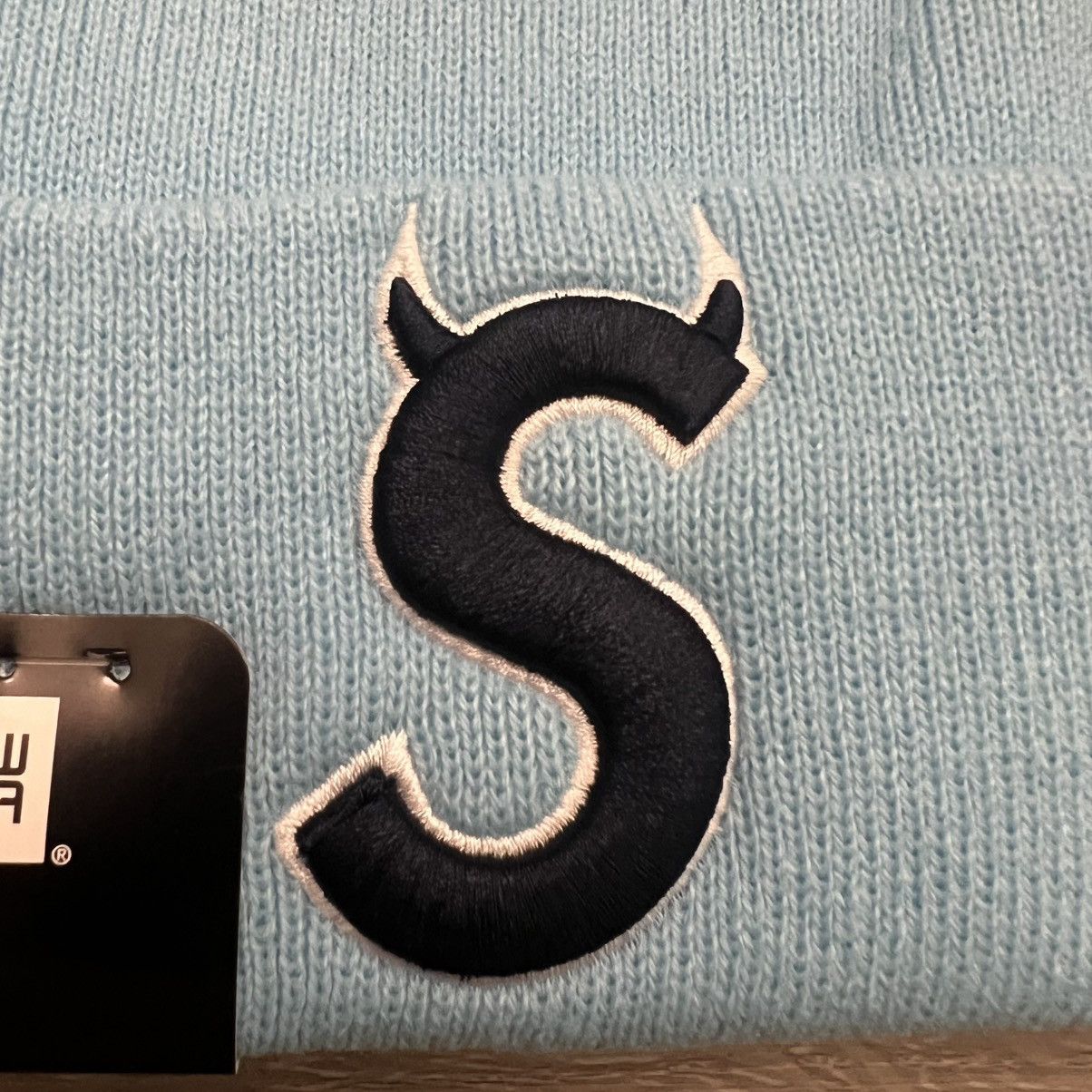 Supreme Supreme New Era Devil S Logo Beanie Size ONE SIZE - 3 Thumbnail