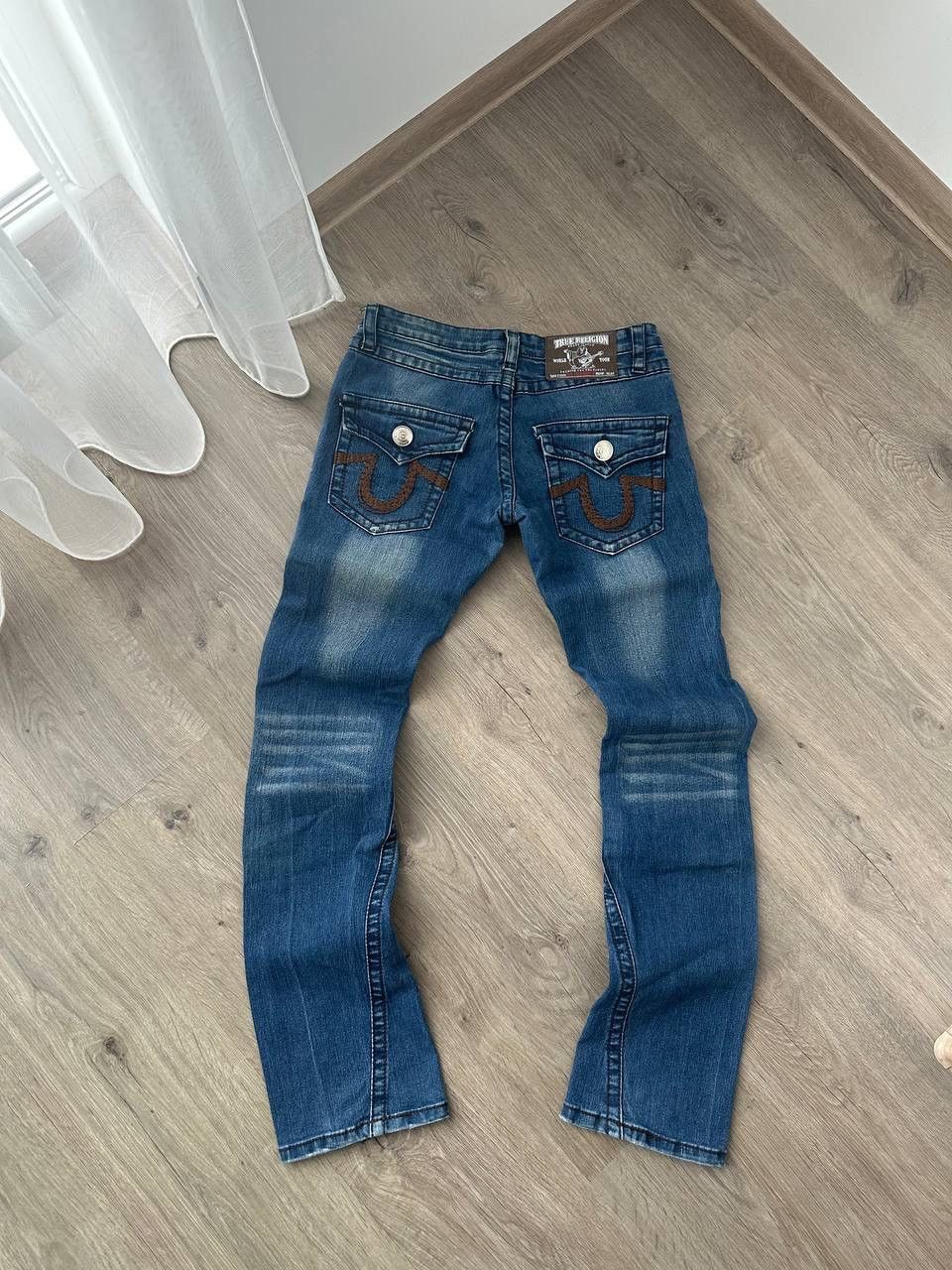 True Religion × Vintage Vintage True Religion Denim W’s Big Logo Pants Size US 29 - 1 Thumbnail
