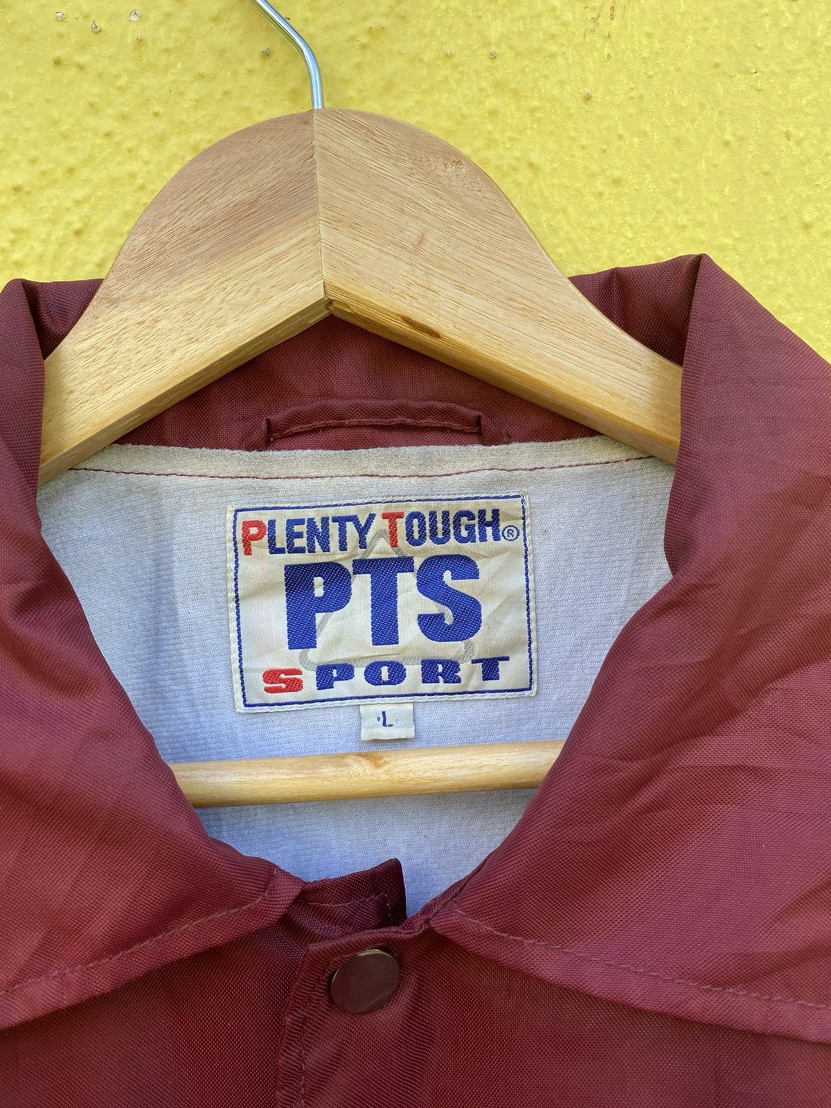Vintage Vintage Pts plenty tough sport windbreaker jacket Size US L / EU 52-54 / 3 - 9 Thumbnail