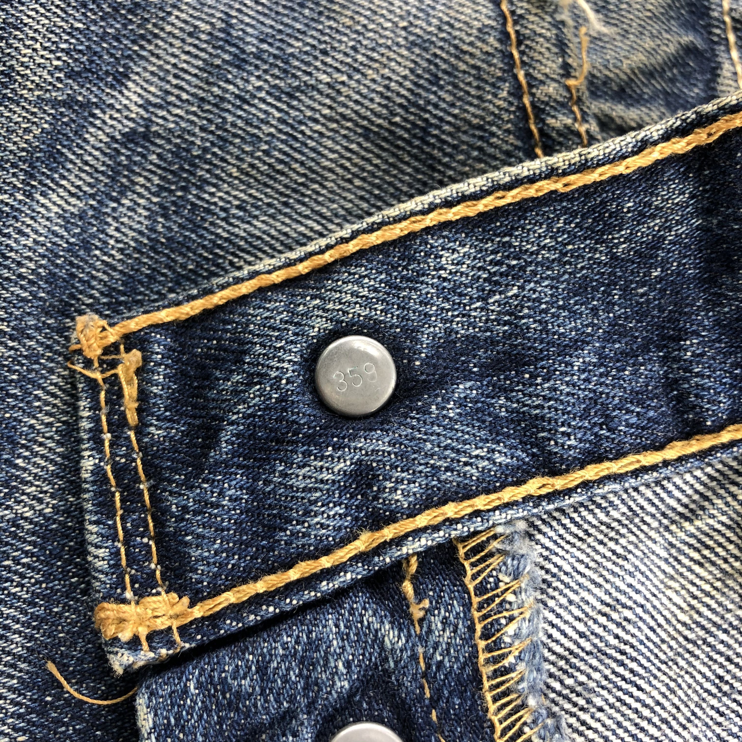Levi's Vintage Levis 501 Jeans Dark Wash Denim KJ345 Size US 30 / EU 46 - 9 Thumbnail