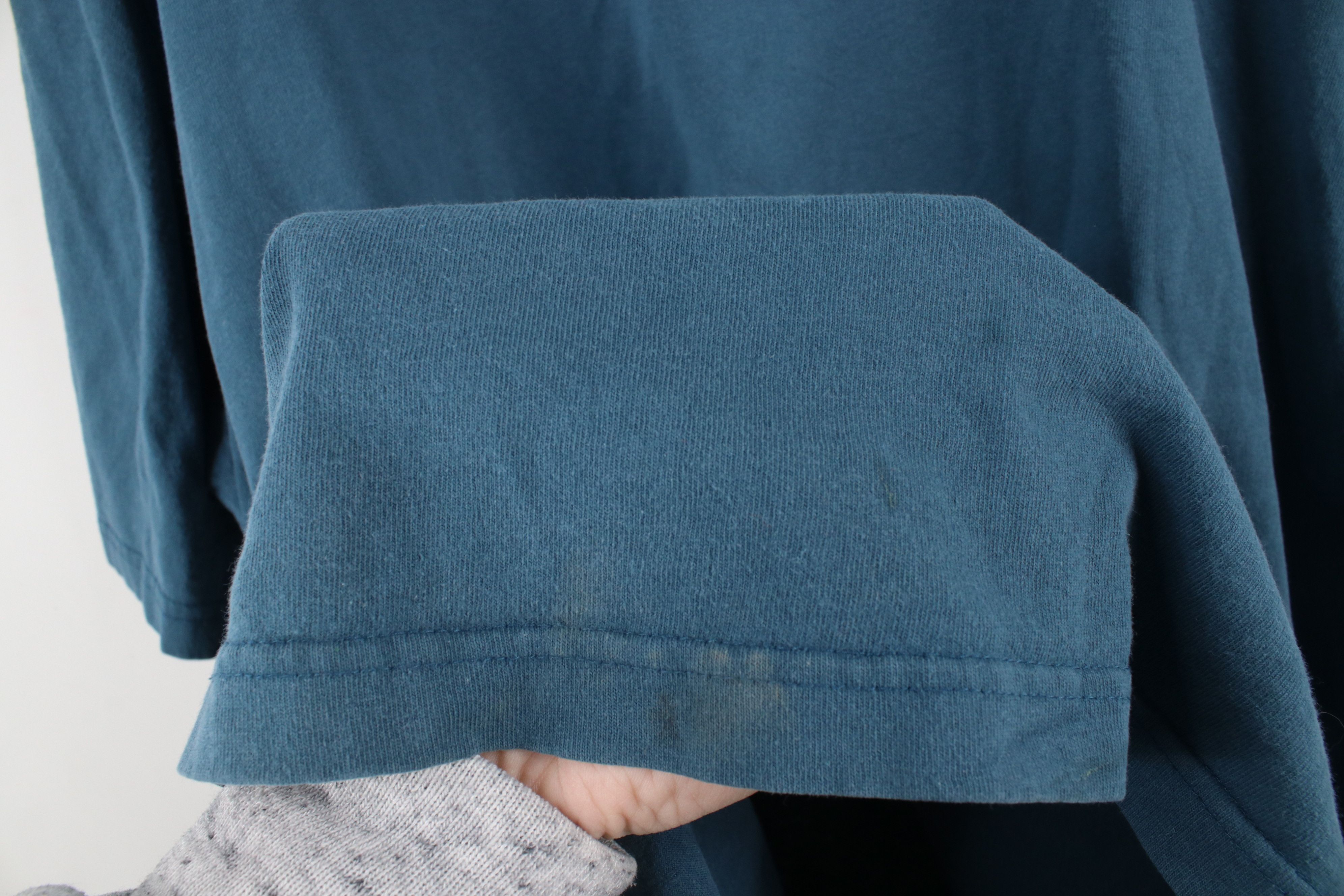 Carhartt × Vintage Vintage Y2K Carhartt Box Logo Henley T-Shirt Blue Cotton Size US XXL / EU 58 / 5 - 10 Thumbnail