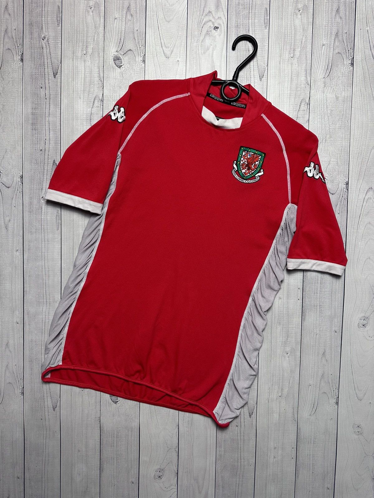 Vintage Kappa Wales soccer jersey size L