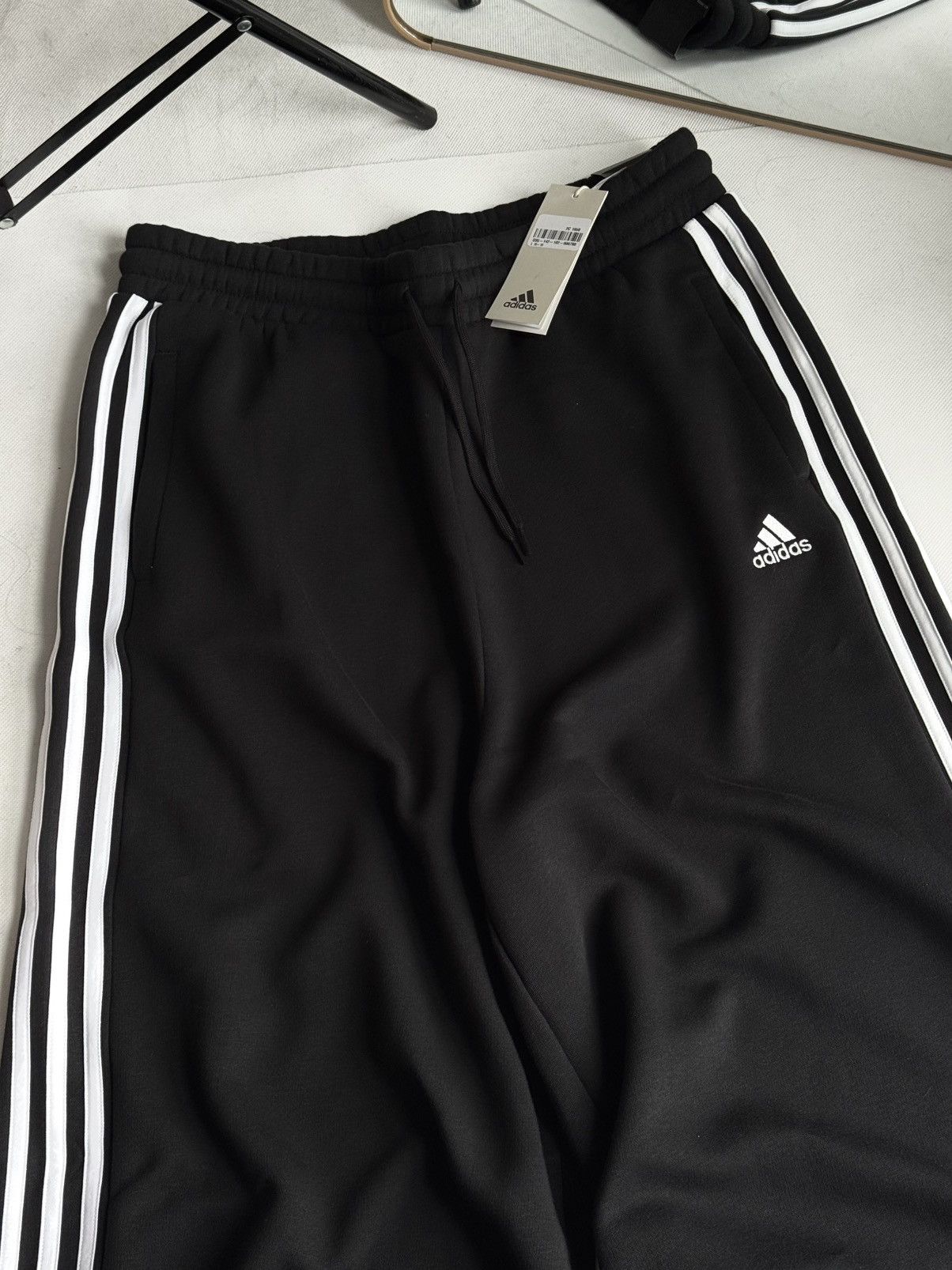 Adidas Adidas Balenciaga Style baggy Track Pants Hype Sweatpants Size US 32 / EU 48 - 17 Thumbnail