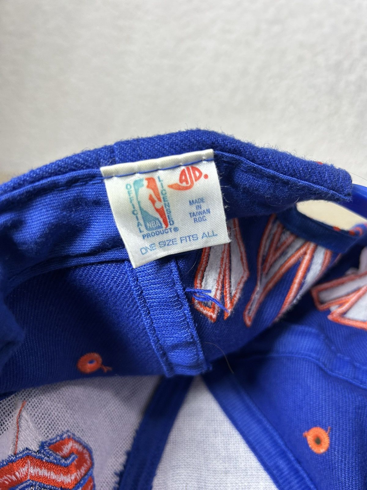 NBA KNICKS BIG LOGO VINTAGE HAT NBS *RARE* Size ONE SIZE - 6 Thumbnail
