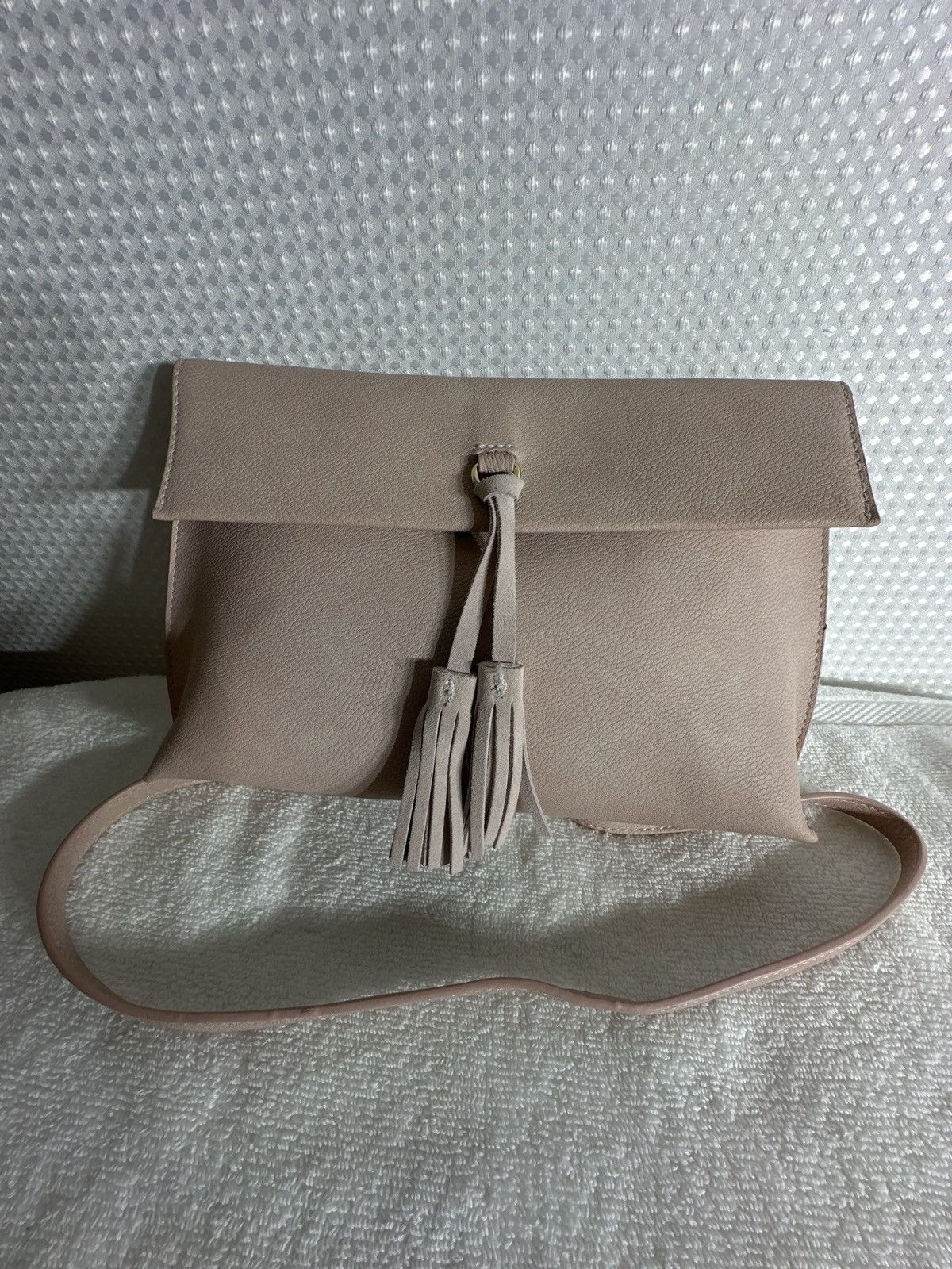 Anthropologie Anthropologie Suede Tassel Crossbody Bag Size ONE SIZE - 1 Thumbnail