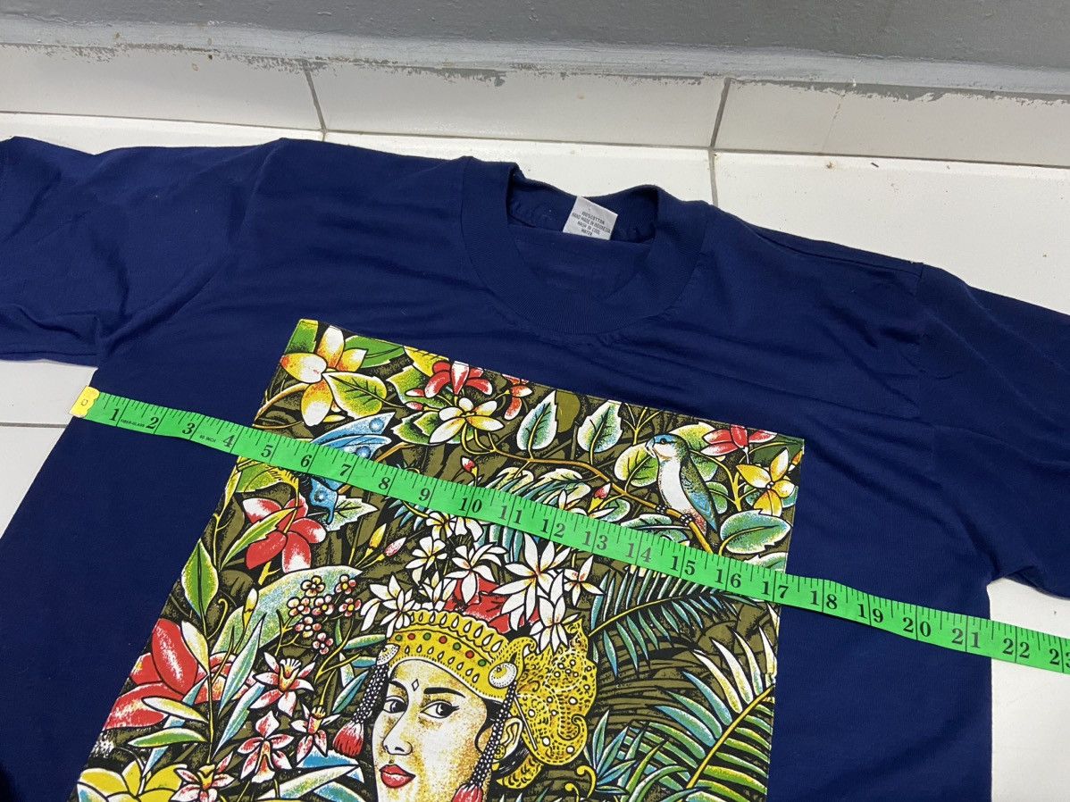 Handmade VINTAGE BALI PRIMITIVE HANDMADE ART SHORT SLEEVE TEE SHIRT Size US L / EU 52-54 / 3 - 15 Thumbnail