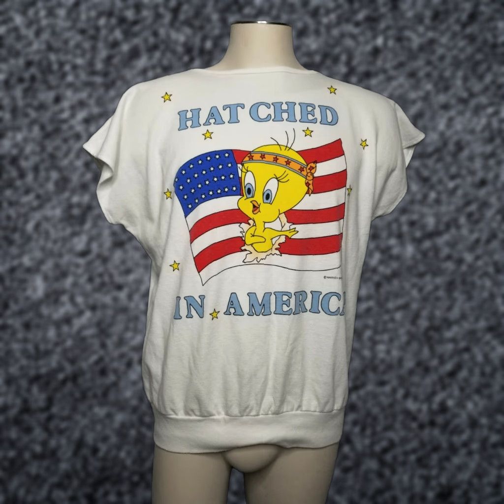 VINTAGE Warner Bros 1986 Tweety Bird T-Shirt Womens XL White American Flag 80s Cotton Casual Novelty