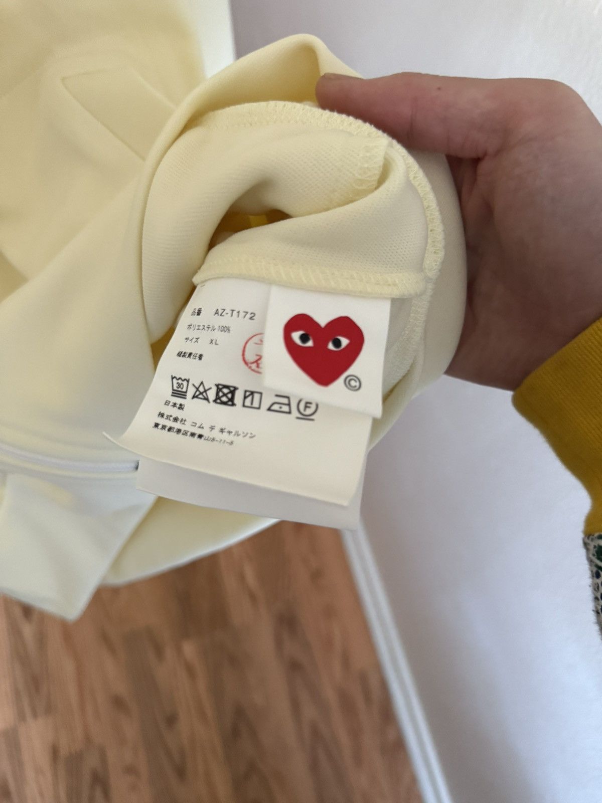 Comme des Garcons PLAY COMME DES GARCONS PLAY Zip Up Hoodie Size US XL / EU 56 / 4 - 5 Thumbnail