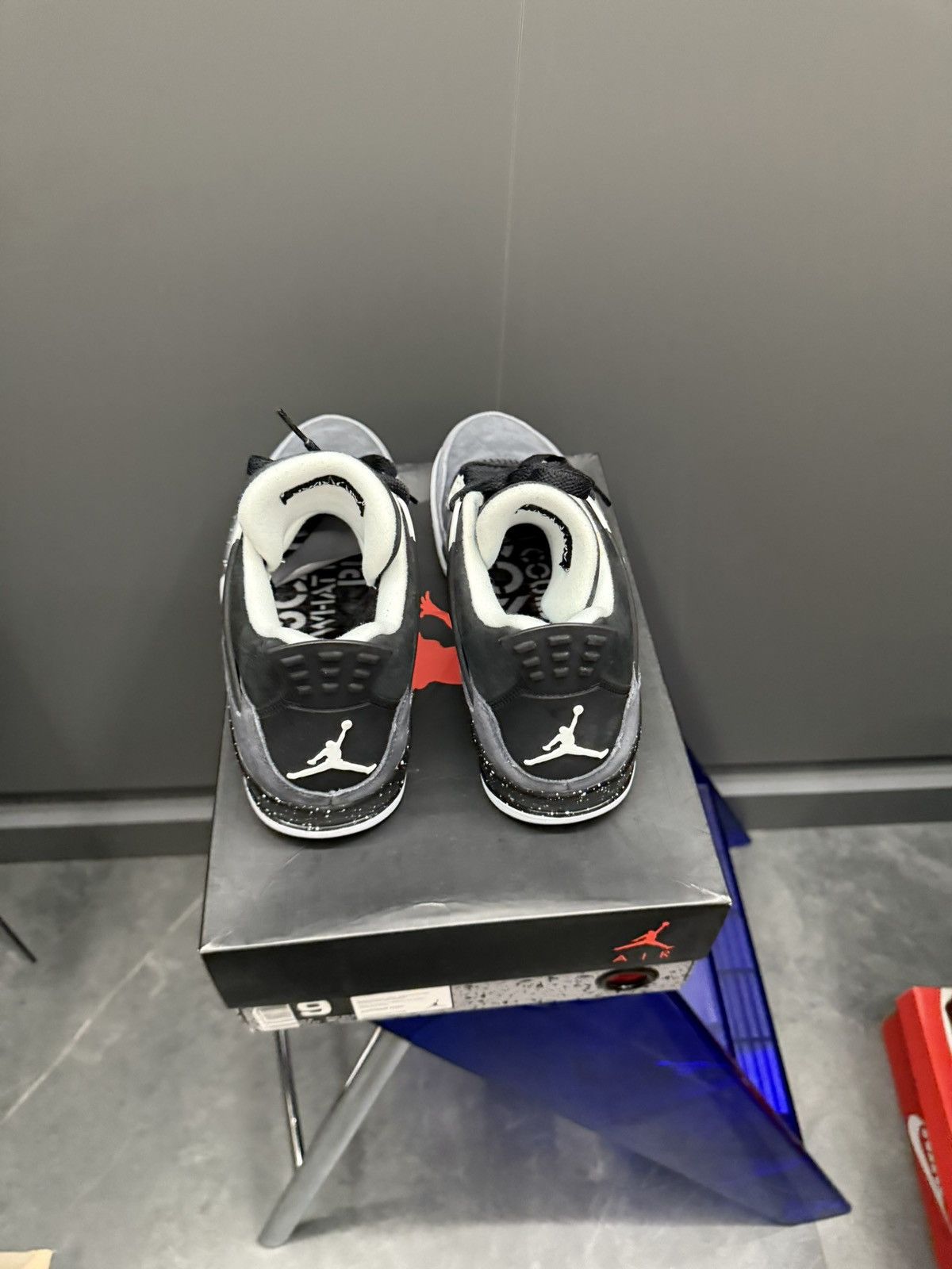 Jordan Brand Jordan 4 Fear 2013 626969-030 Size 9 Size US 9 / EU 42 - 4 Thumbnail