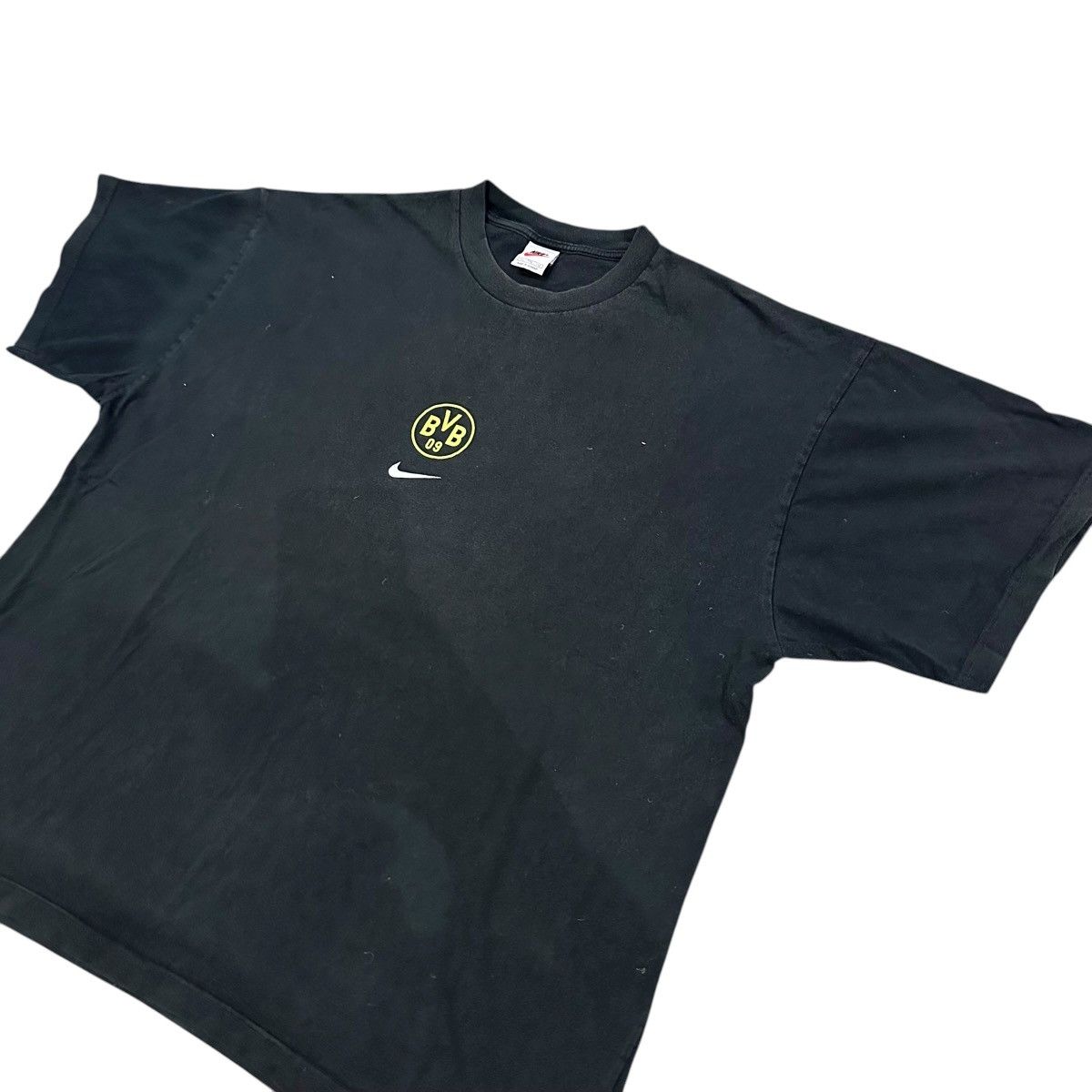 Nike 90’s Black Nike Borussia Dortmund football graphic tshirt Size US XXL / EU 58 / 5 - 2 Thumbnail