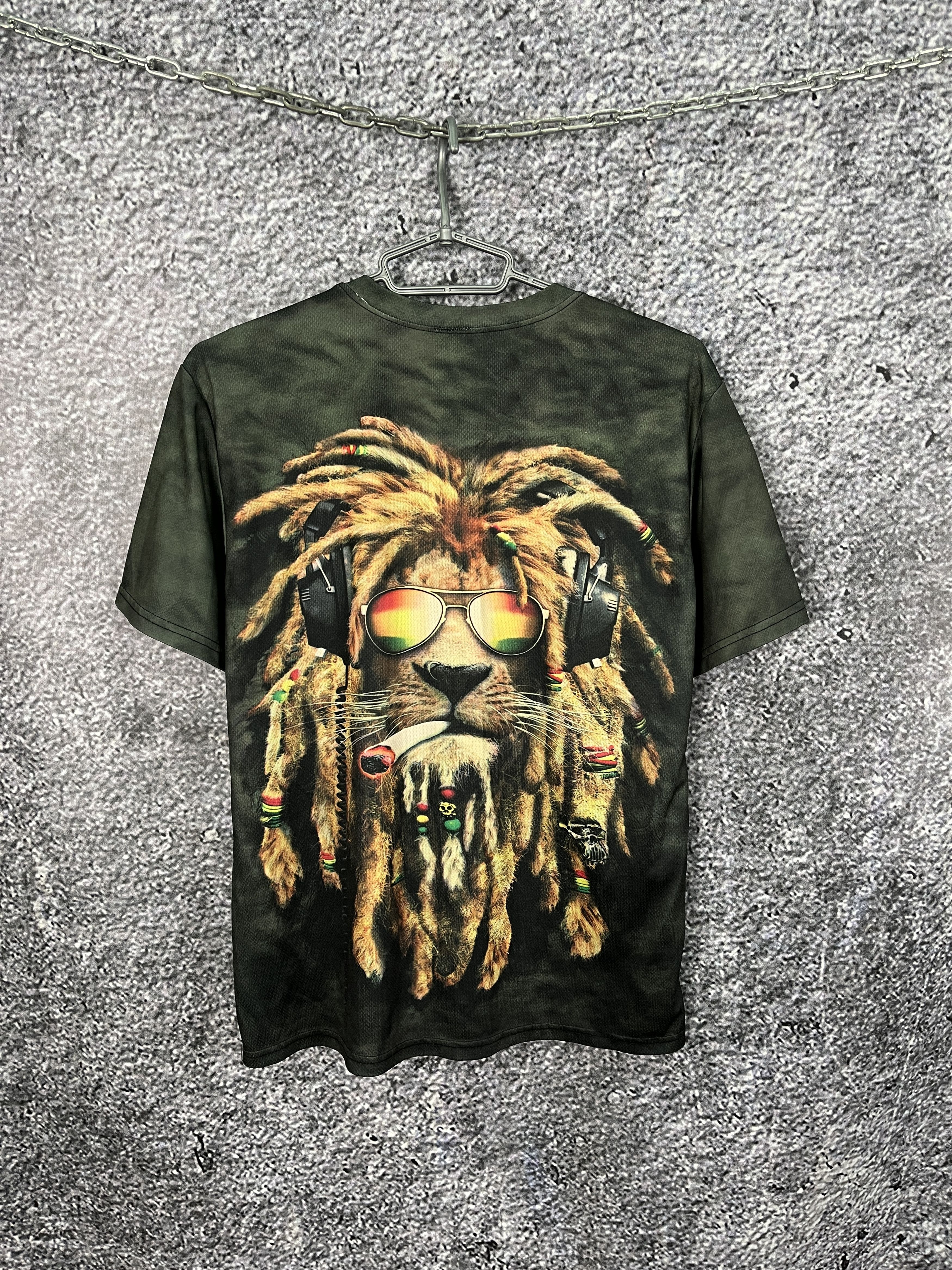 Vintage Men’s Rasta Tiger T-Shirt Big Logo Lion Jamaica Y2K Size XL Size US XL / EU 56 / 4 - 6 Thumbnail