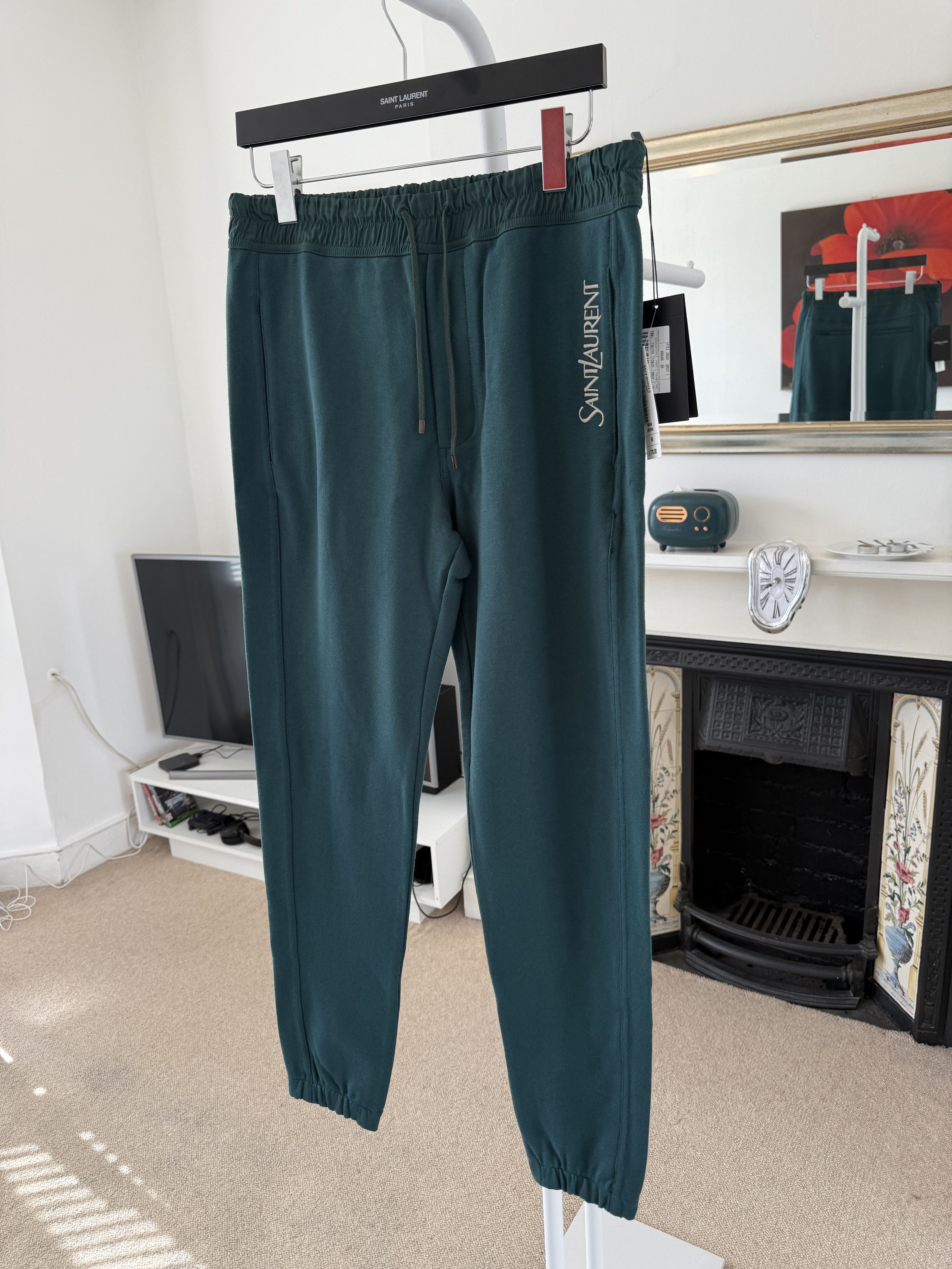 Saint Laurent Paris Saint Laurent Classic Logo Sweatpants Size US 30 / EU 46 - 12 Thumbnail