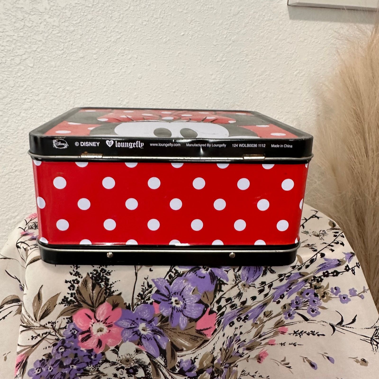 Disney Loungefly Disney Minni Mouse Tin Lunchbox Size ONE SIZE - 5 Thumbnail
