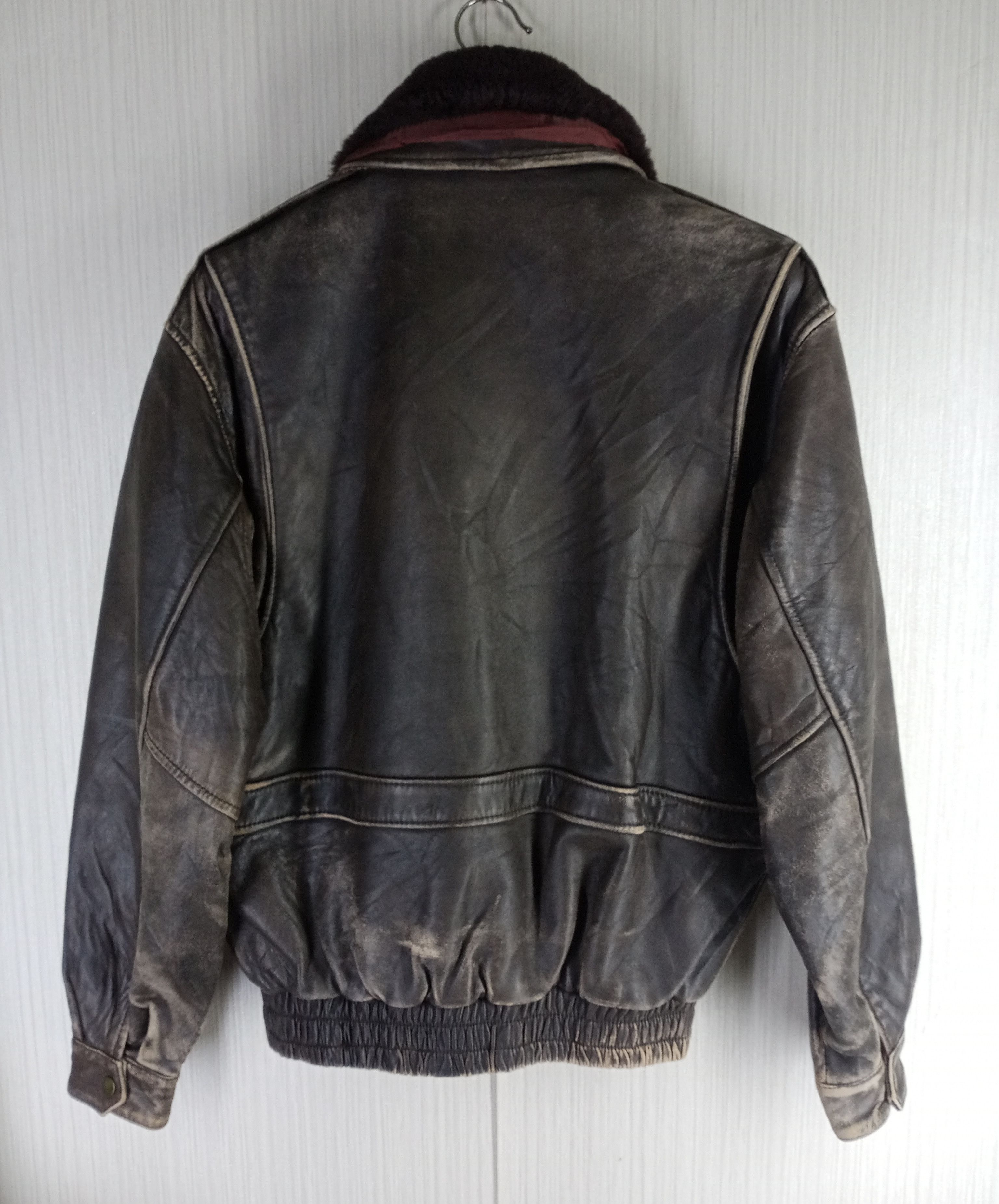 Other 1990 Type A-2 US Army Air Forces Sheepskin Leather Jacket Size US M / EU 48-50 / 2 - 10 Thumbnail
