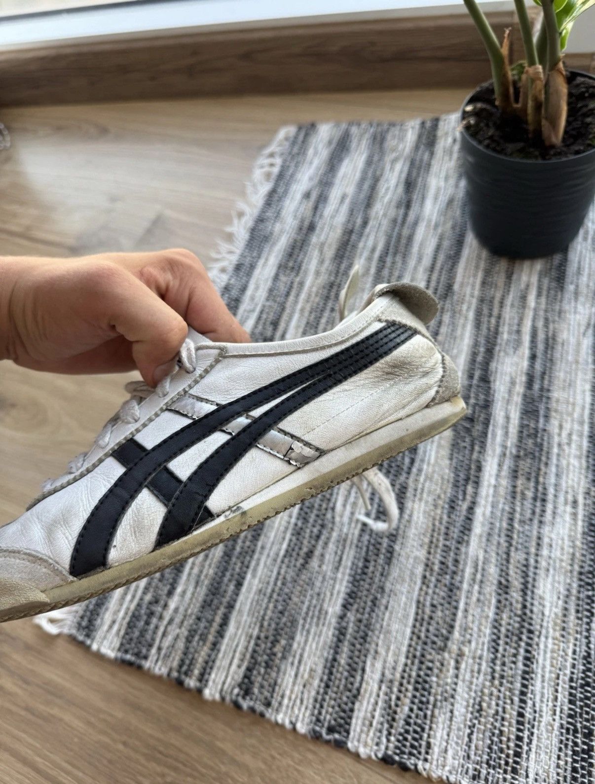 Asics Asics Onitsuka Tiger Vintage Leather White sneaker shoes Size US 7 / IT 37 - 8 Thumbnail
