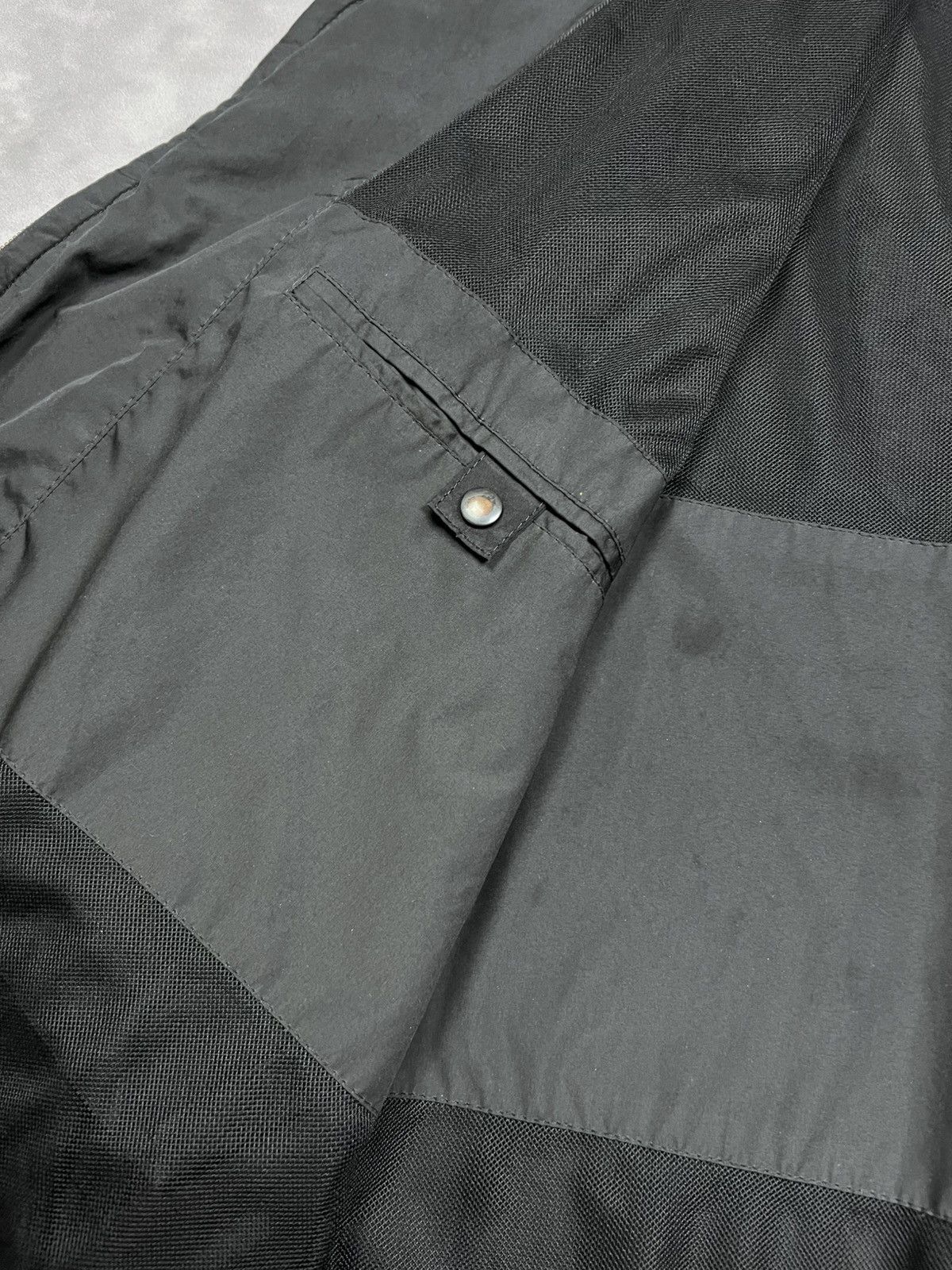 Burberry Prorsum Vtg Burberry London Men’s Black Jacket Windbreaker Size L/XL Size US L / EU 52-54 / 3 - 11 Thumbnail