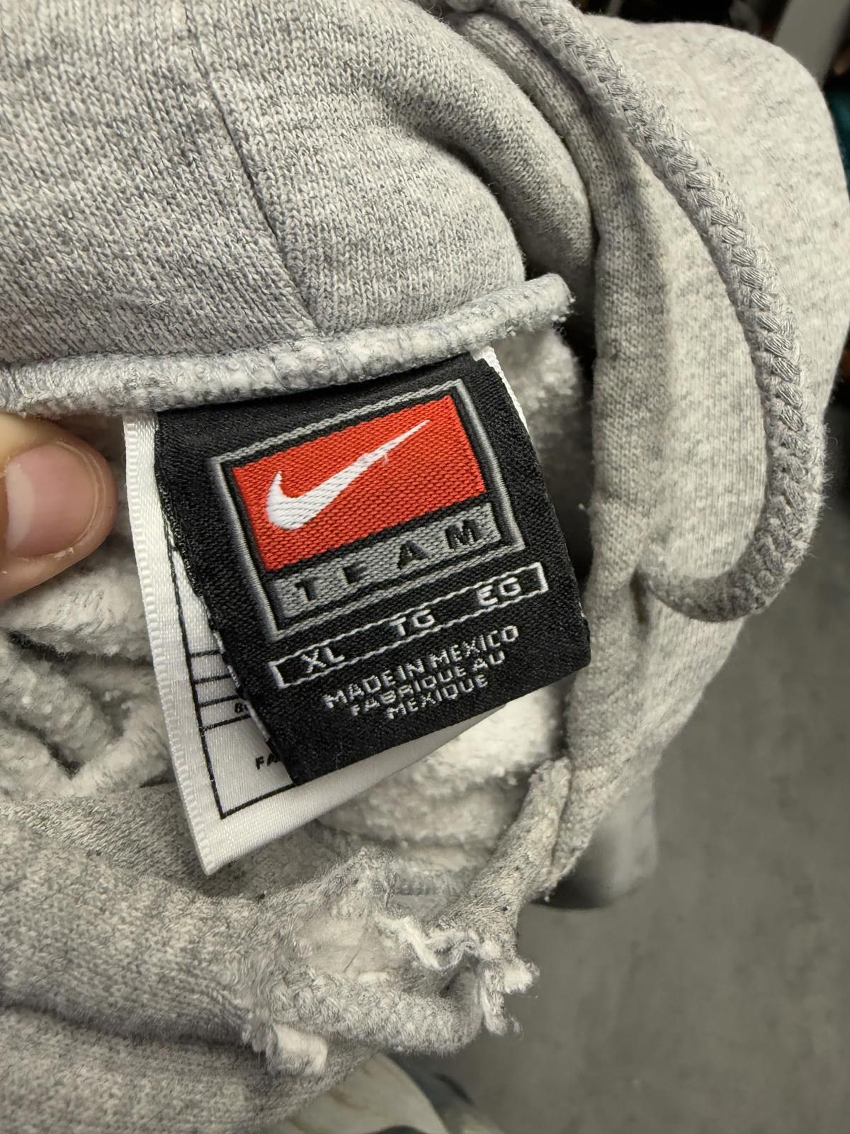 Nike Spurs Center Check Nike Hoodie — XL — Size US XL / EU 56 / 4 - 5 Thumbnail