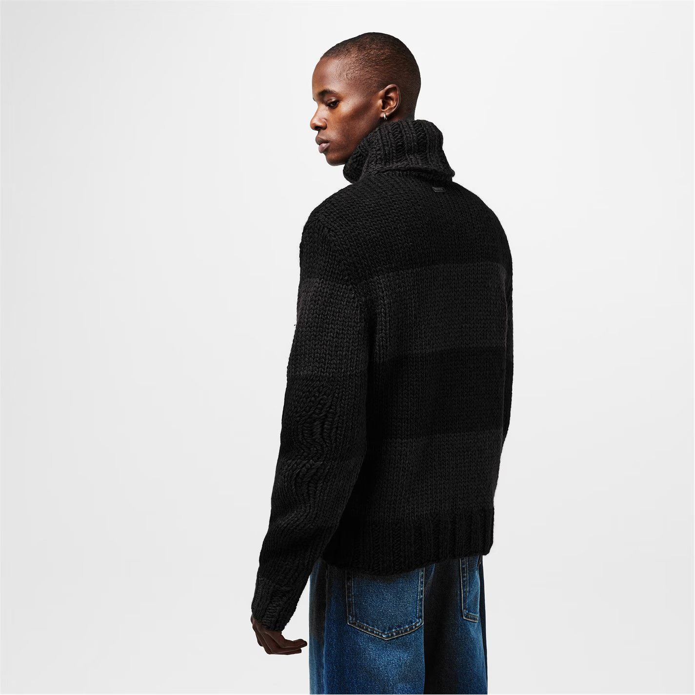 Dolce & Gabbana o1g2r1mq0426 Crew Neck Jumper in Black/Grey Size US M / EU 48-50 / 2 - 3 Thumbnail