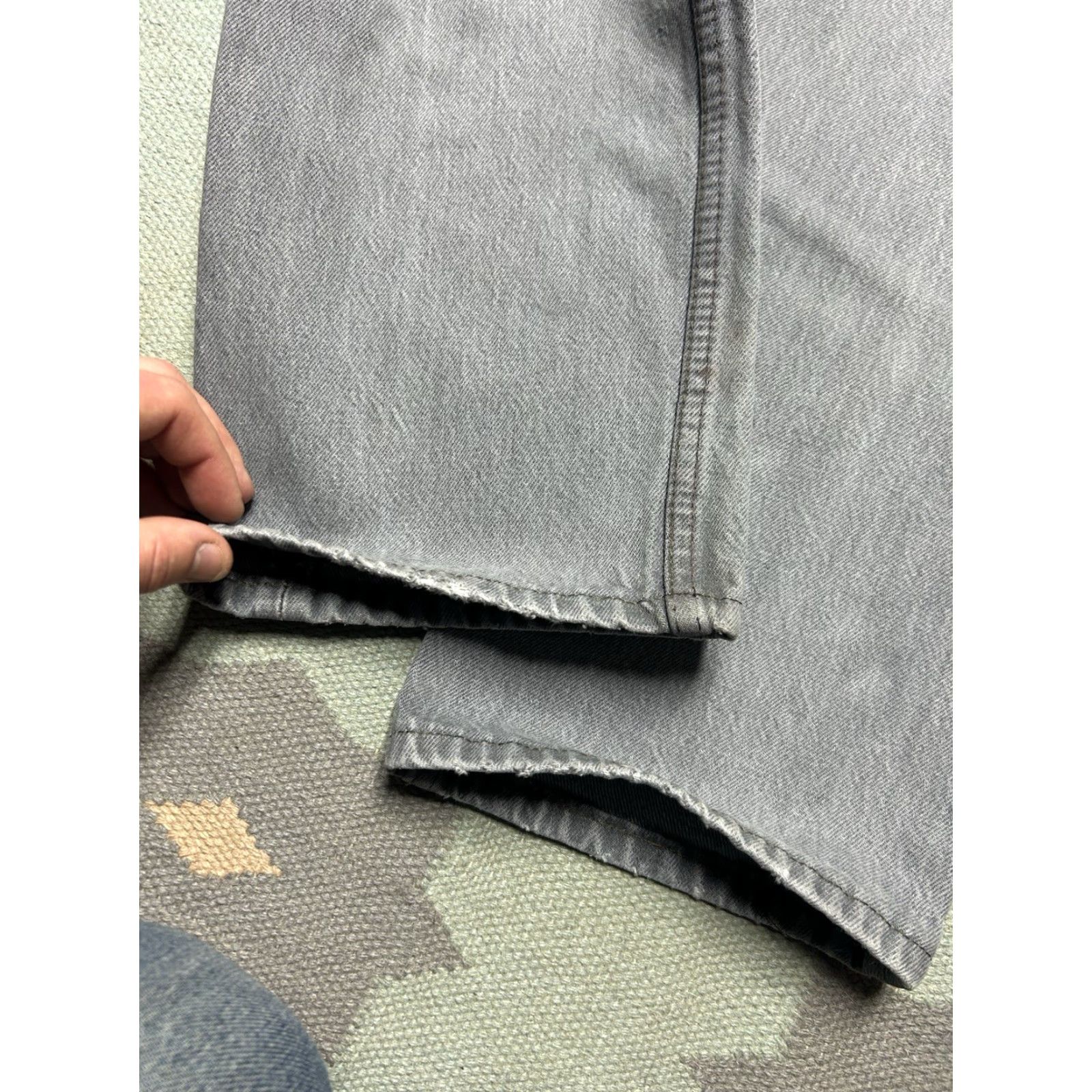 Levi's VINTAGE Levi’s 501 Jeans Mens Regular 31 Black Denim USA 80s 90s Straight 30 Inseam Size US 31 - 3 Thumbnail