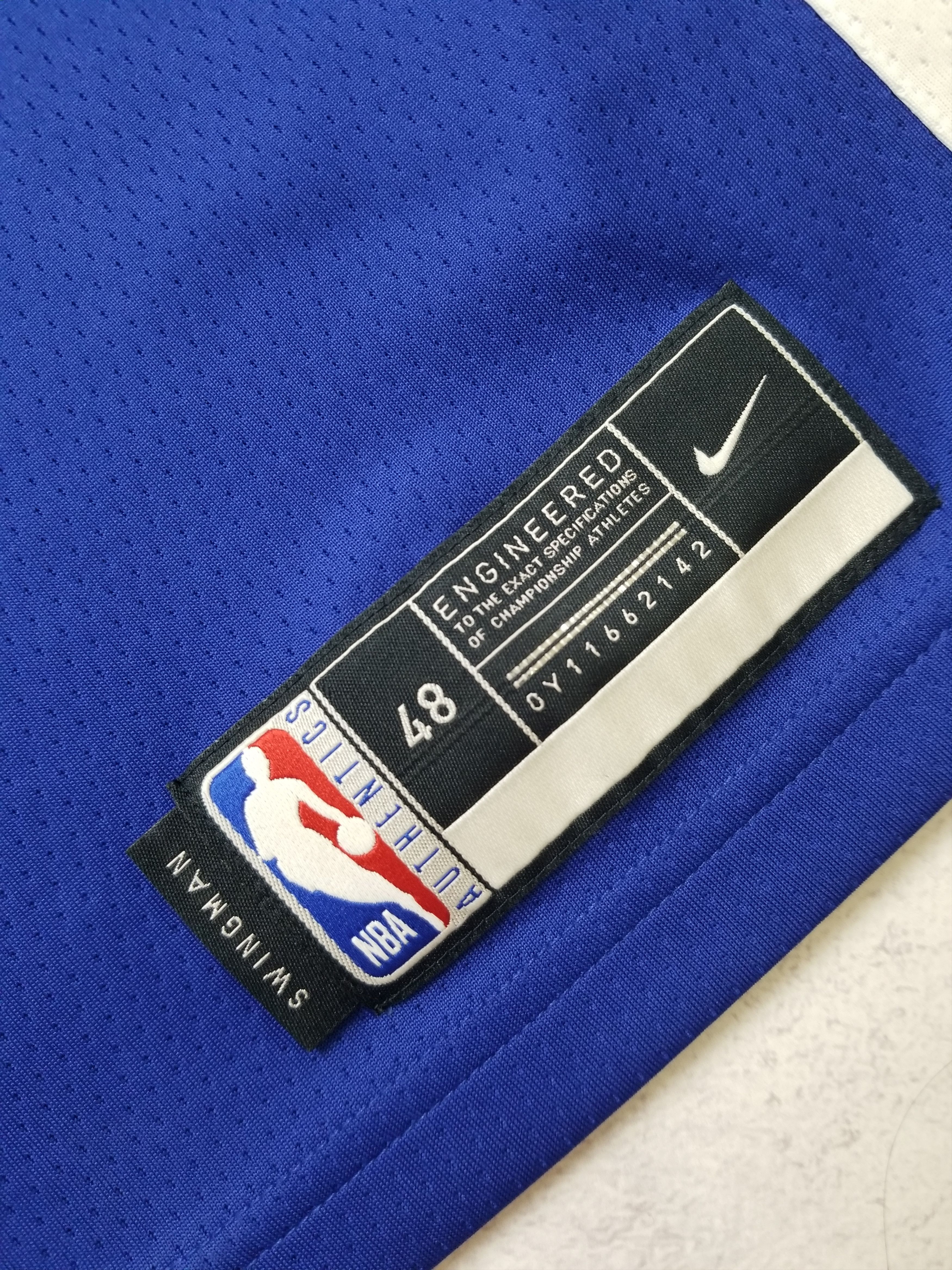Nike Stephen Curry #30 Nike Golden State Warriors Swingman Jersey Size US L / EU 52-54 / 3 - 18 Thumbnail