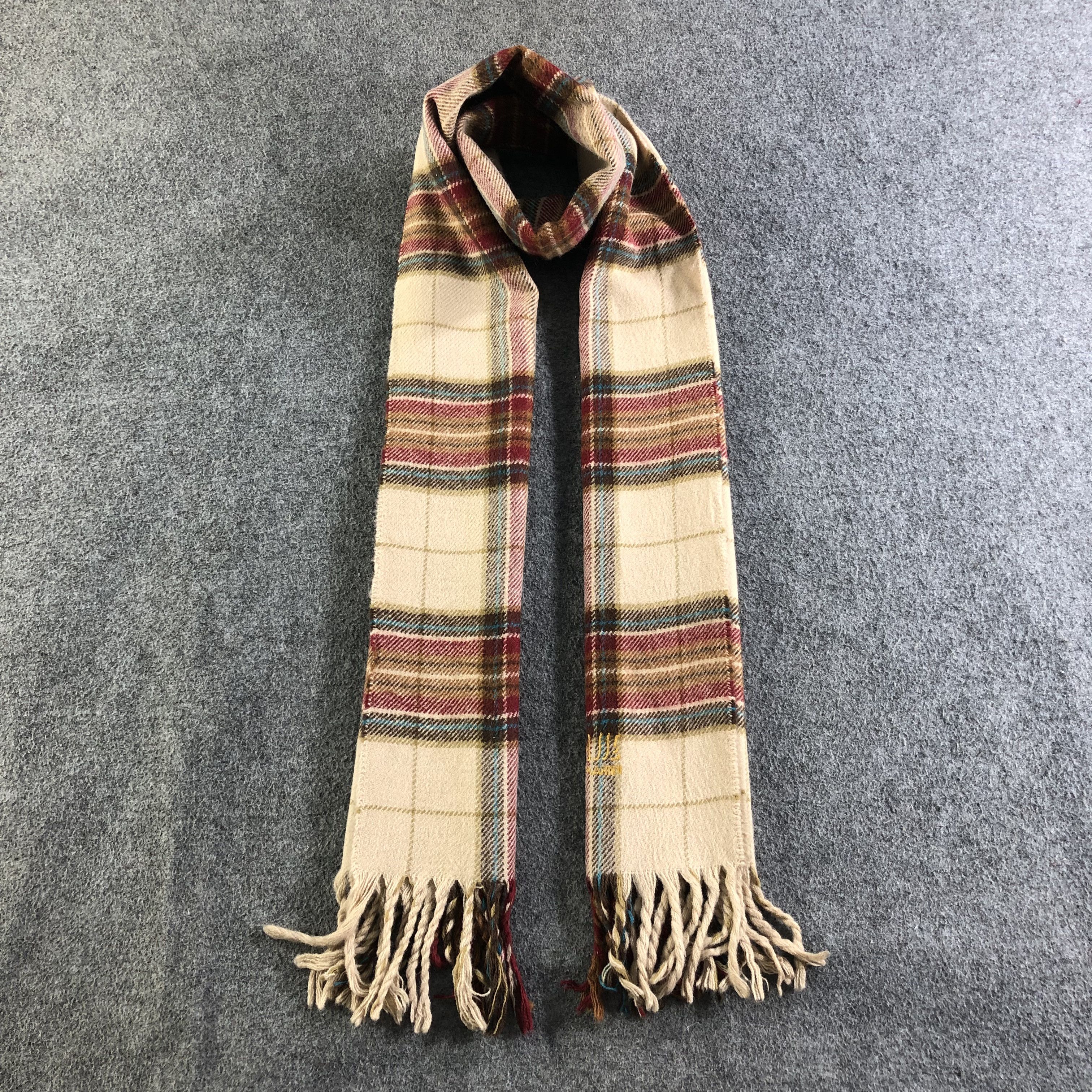 Alviero Martini Tartan Scarf Muffler V2001