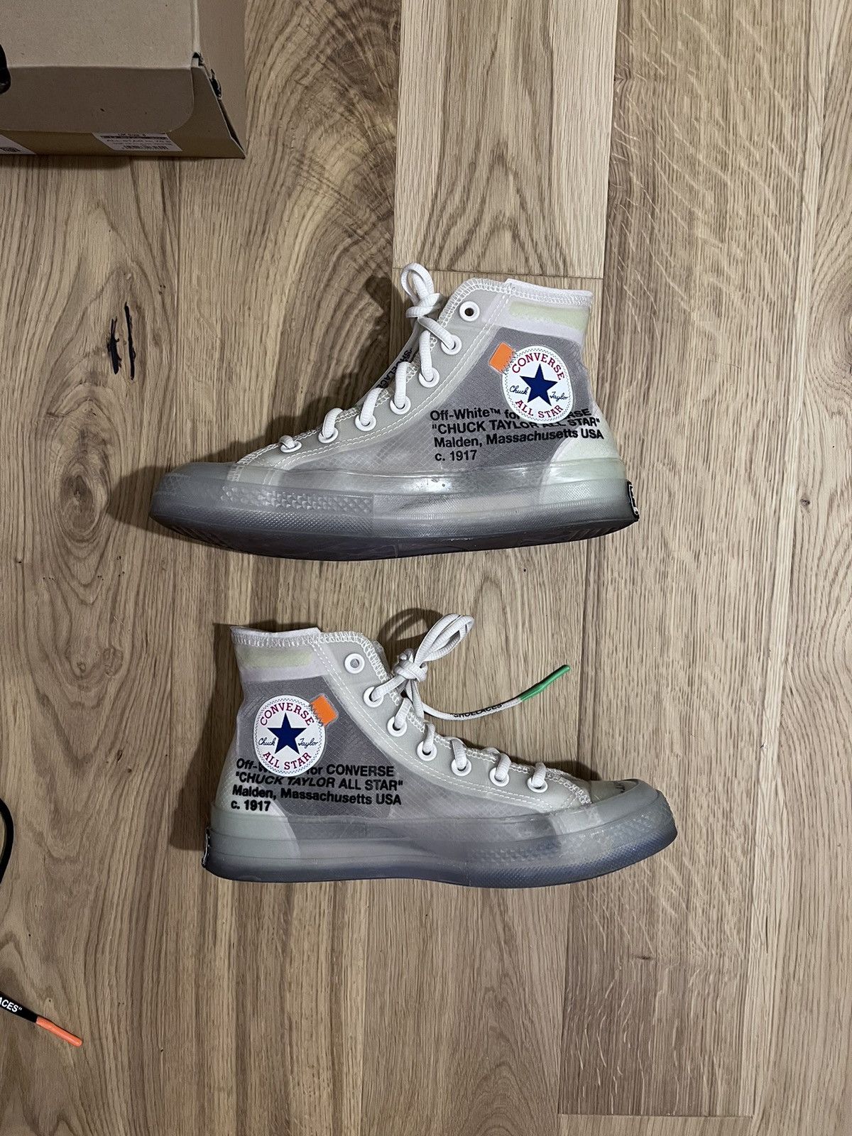 Nike × Off-White Converse x Off-White: The Ten Size US 6 / EU 39 - 2 Thumbnail