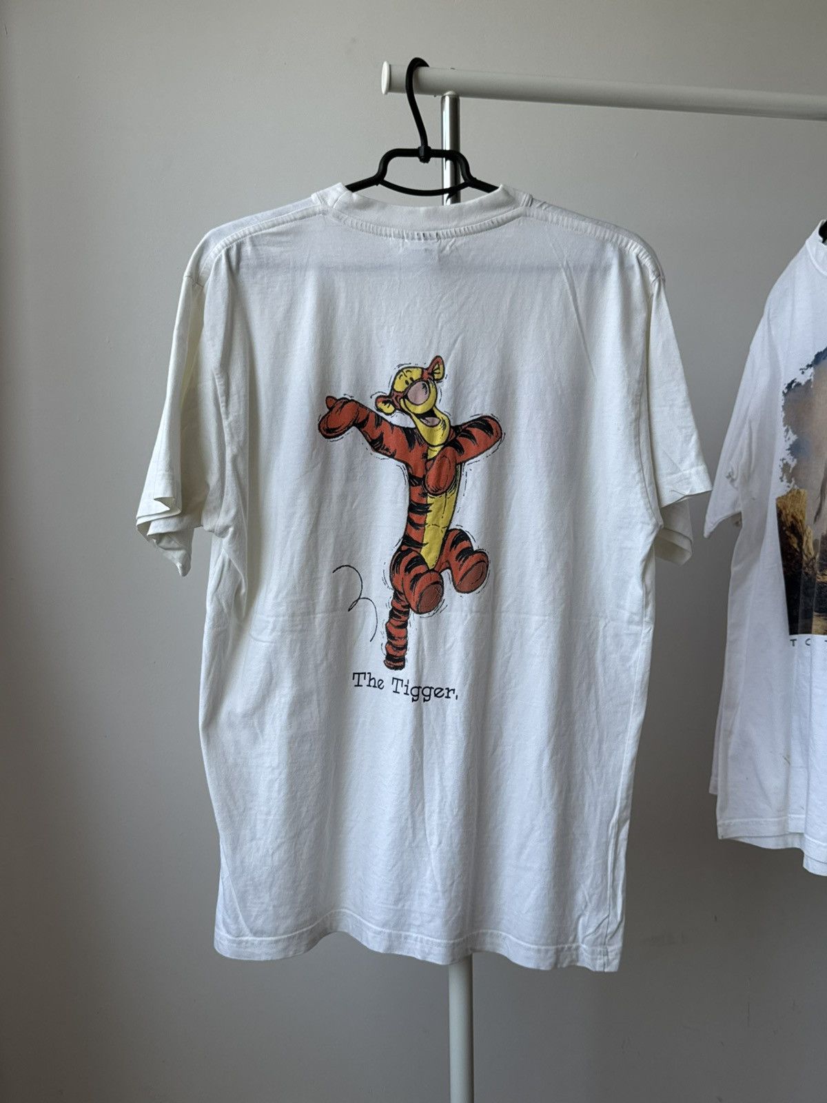 Disney Vintage 90s Disney The Tigger Tee Shirt Size US L / EU 52-54 / 3 - 1 Thumbnail