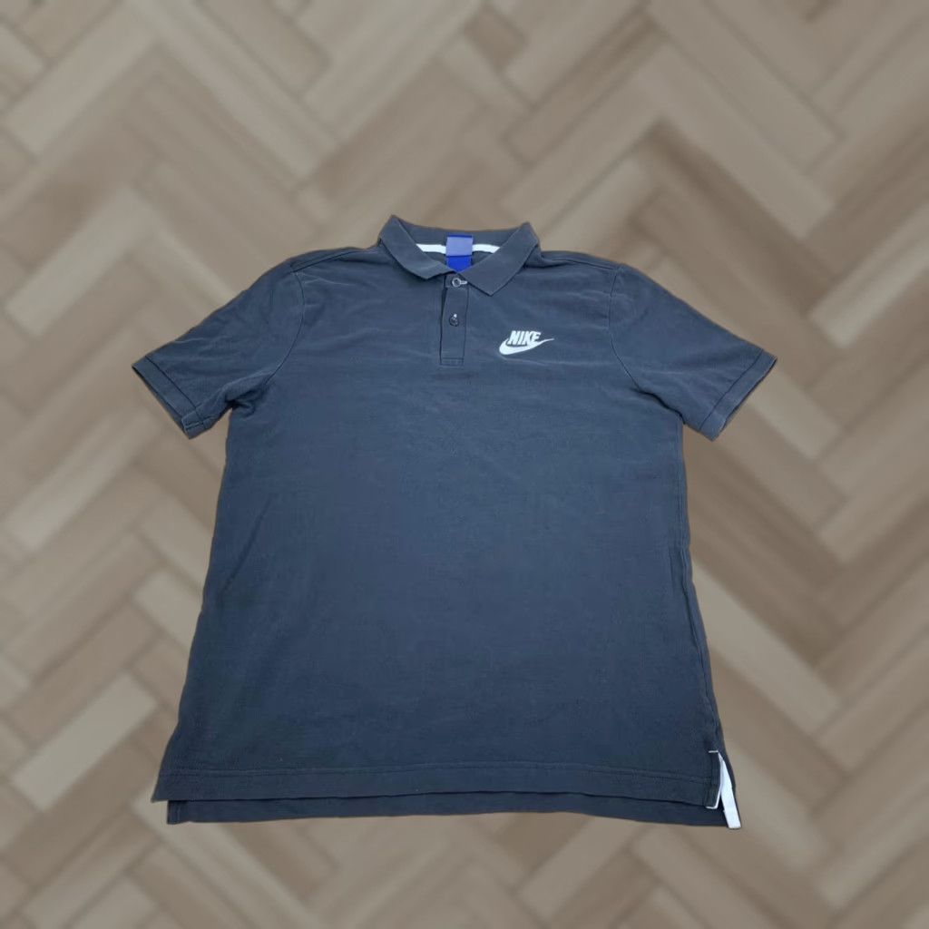 Nike Nike Polo Shirt Mens L Black Casual Short Sleeve Logo Polo Shirt L Black Nike Mens Casual Short Sleeve Logo Size US L / EU 52-54 / 3 - 1 Thumbnail