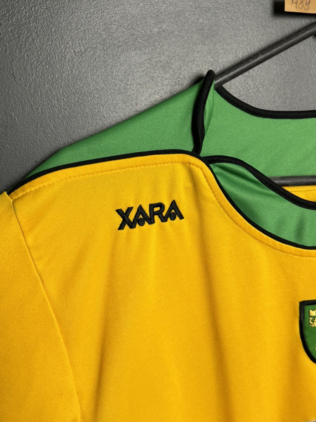 Other Norwich City 05/06 Home Football Jersey Size US M / EU 48-50 / 2 - 5 Thumbnail
