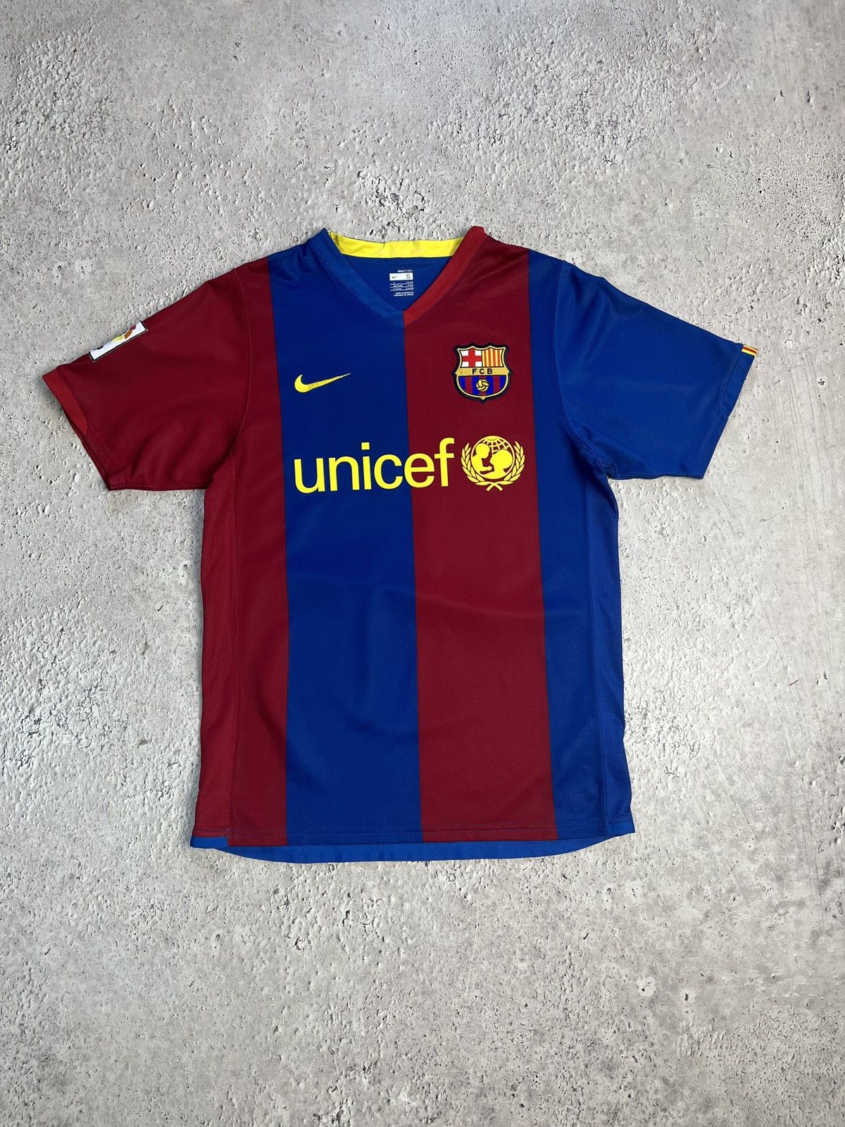 Barcelona unicef jersey clearance