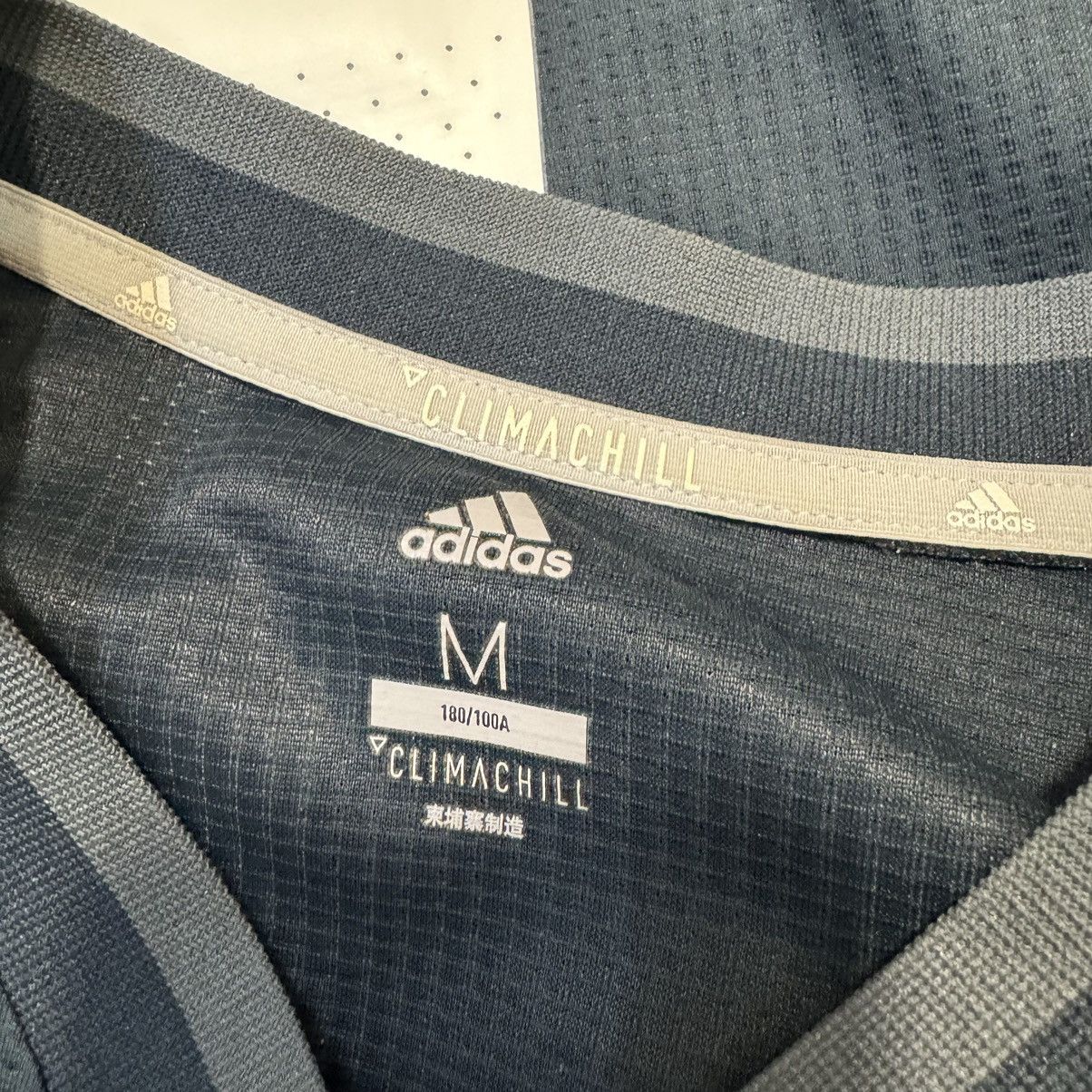 Adidas Real Madrid 18/19 player issue L/S away #4 Sergio ramos Size US M / EU 48-50 / 2 - 8 Thumbnail