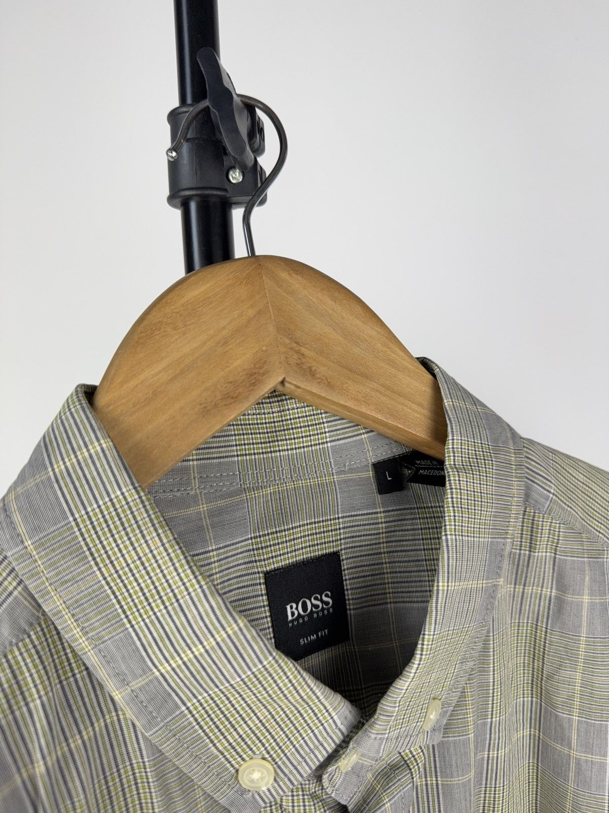 Designer × Hugo Boss BOSS Hugo Boss Plaid Button-Up Shirt Slim Fit Size L Size US L / EU 52-54 / 3 - 3 Thumbnail