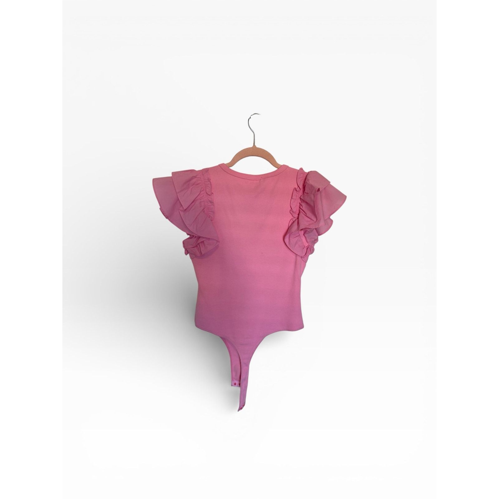Other Day+Moon Solid Pink Short Sleeve Ruffle V-Neck Bodysuit Size M / US 6-8 / IT 42-44 - 8 Thumbnail