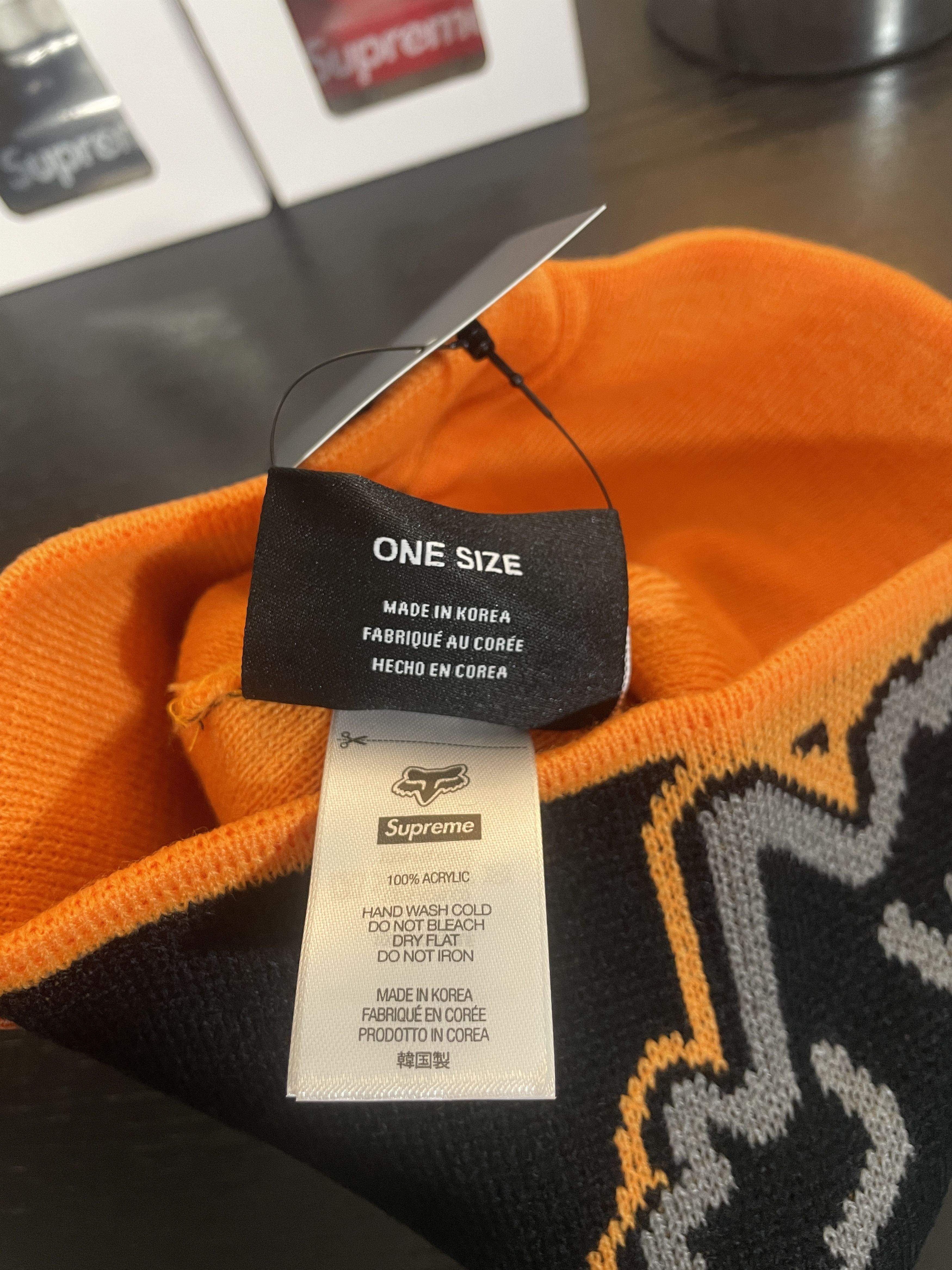 Fox Racing × Supreme BEANIE FW25 Size ONE SIZE - 6 Thumbnail