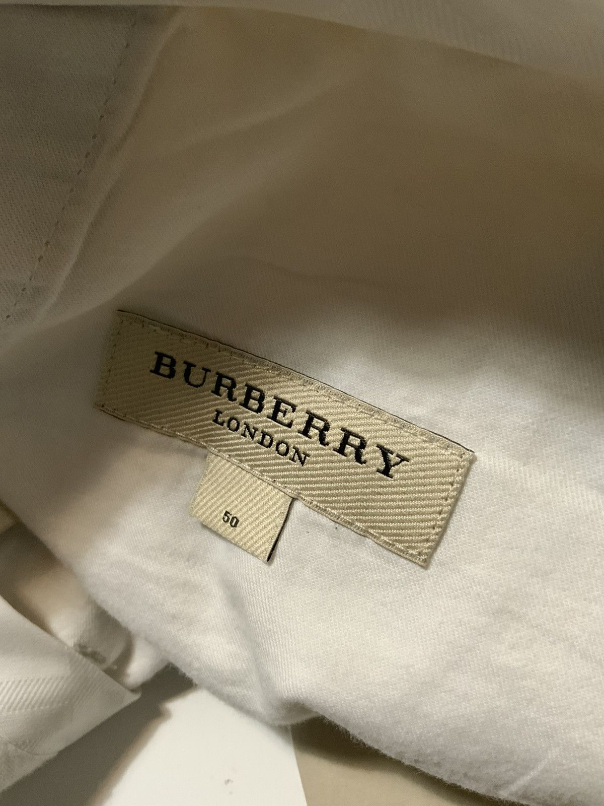 Burberry Burberry London Khaki Golf Performance Flat Front Pants Size US 32 / EU 48 - 4 Thumbnail