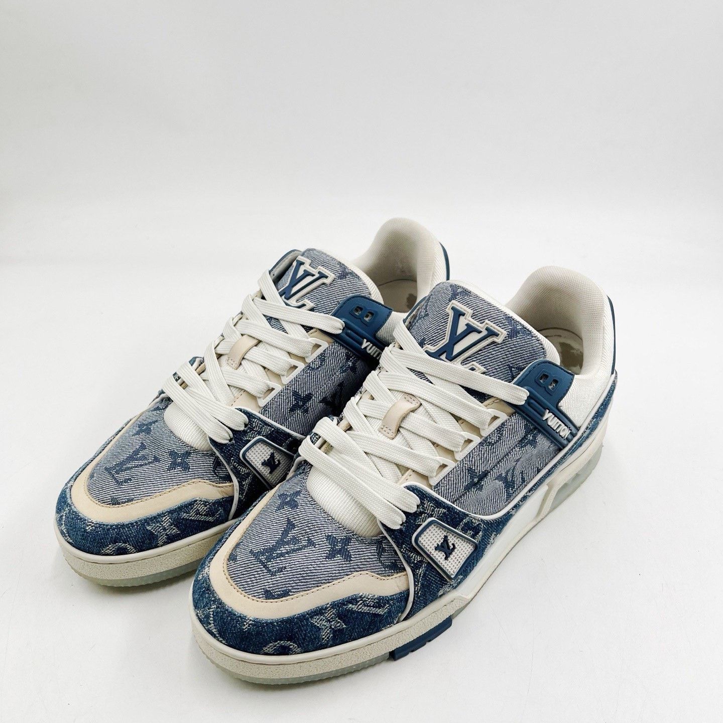 Louis Vuitton Louis Vuitton Blue White Trainer Low-Top Sneakers Size US 7.5 / EU 40-41 - 1 Thumbnail