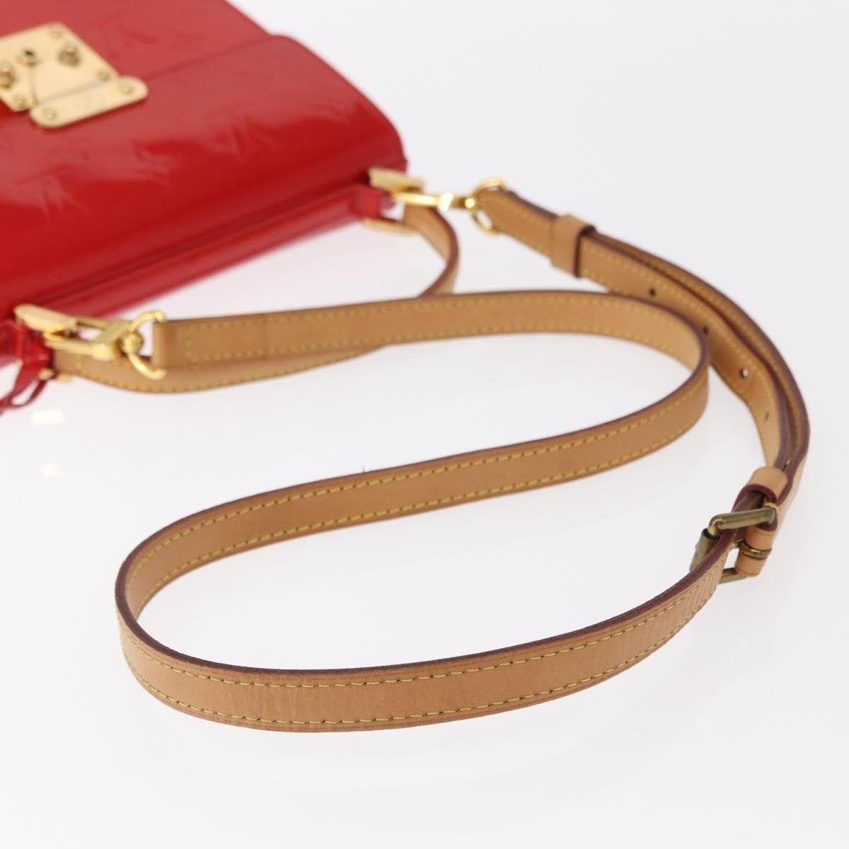 Louis Vuitton Louis Vuitton Monogram Vernis Spring Street Handbag Red Size ONE SIZE - 10 Thumbnail