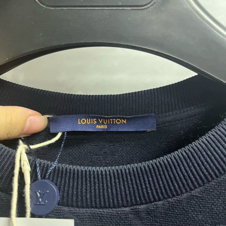 Louis Vuitton Louis Vuitton Navy Blue Cotton Emblem with Loose Pocket sh Size US XS / EU 42 / 0 - 2 Thumbnail
