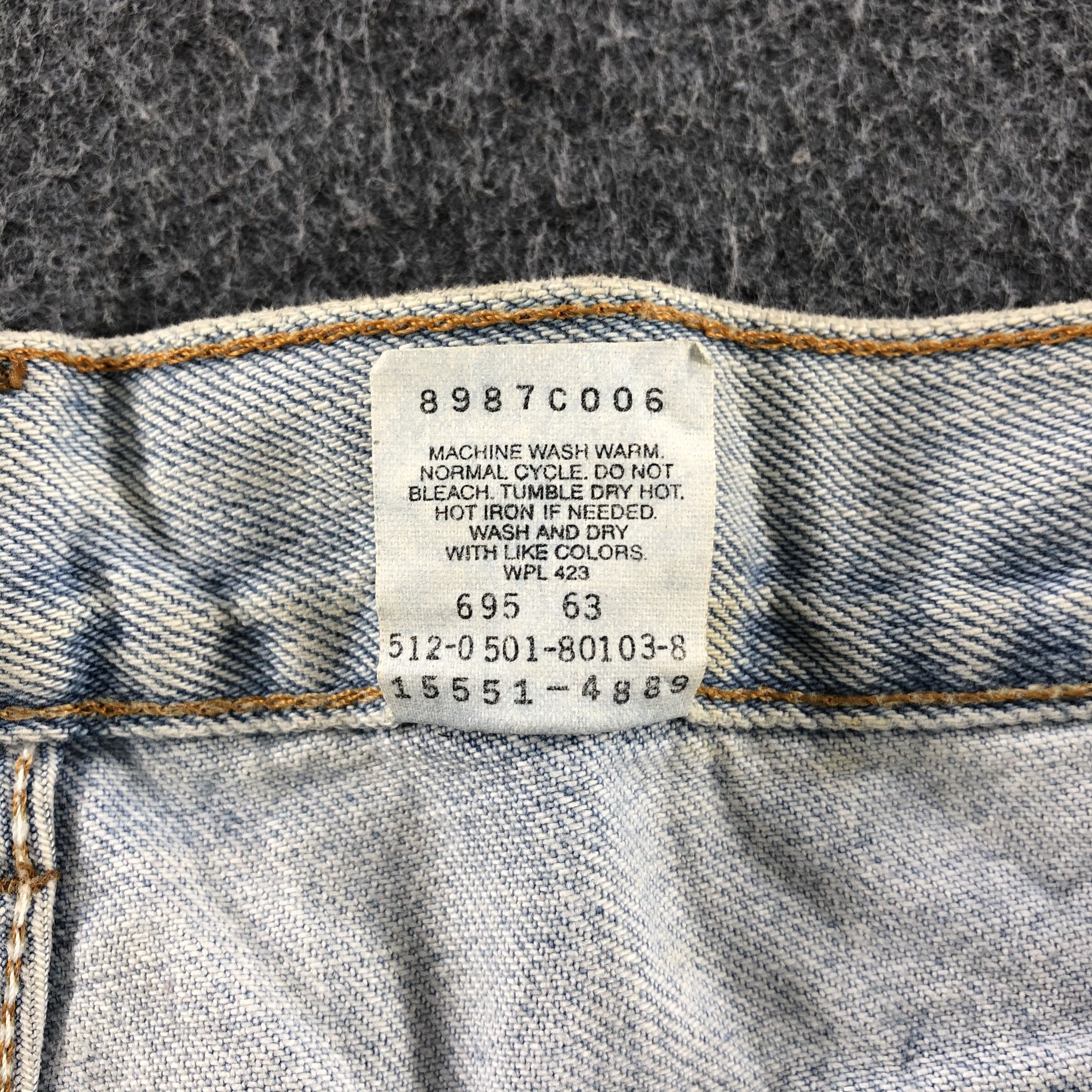 Levi's Vintage 90s Light Wash Levis 550 Jeans-J1241 Size US 32 / EU 48 - 11 Thumbnail