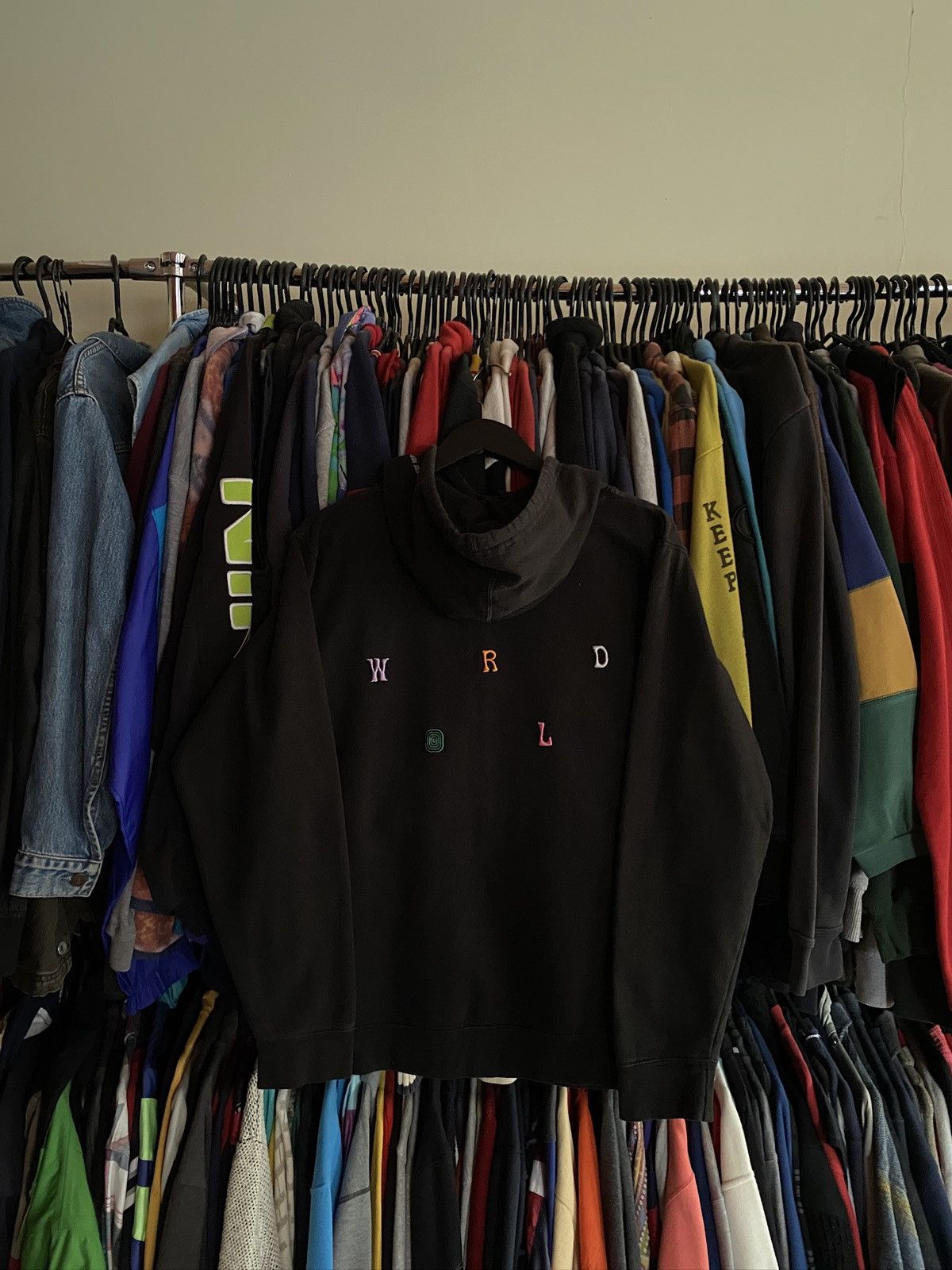 Travis Scott VINTAGE ASTROWORLD 2016 TRAVIS SCOTT HOODIE Size US M / EU 48-50 / 2 - 3 Thumbnail