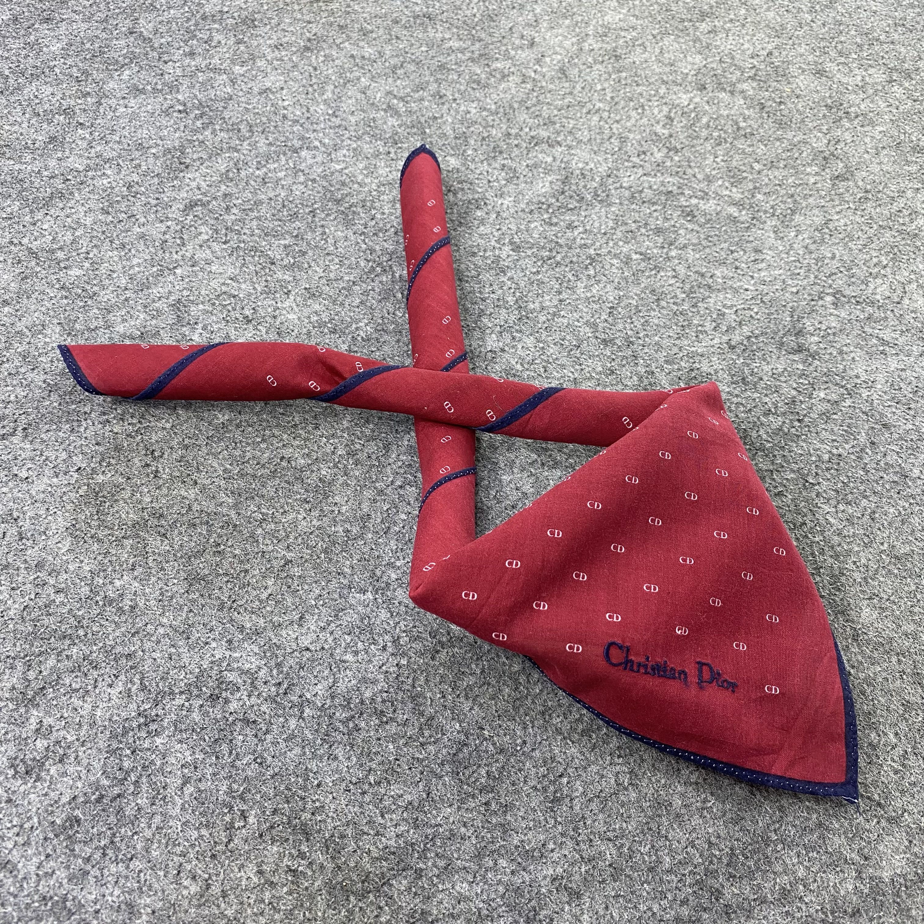 Other Christian Dior Handkerchief Neckerchief Bandana-B1711 Size ONE SIZE - 1 Thumbnail