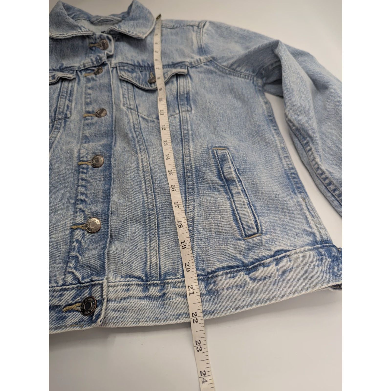 Gap Gap Icon Denim Trucker Jacket Light Ace Wash Women's Large Cotton Duke? Size 36" / US 14 / IT 50 - 5 Thumbnail