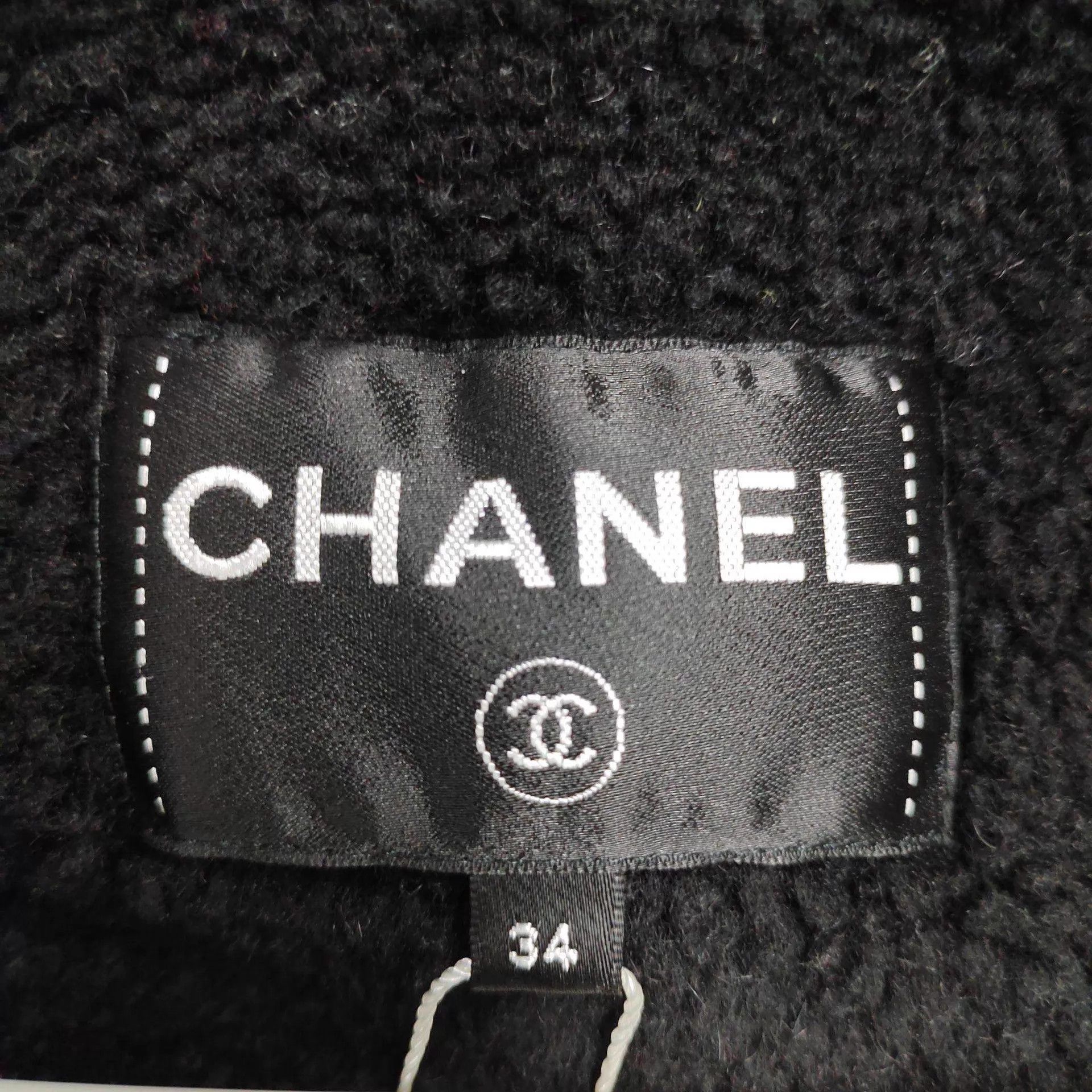 Chanel Chanel jacket 250928ZMPCLA1 Size XS / US 0-2 / IT 36-38 - 6 Thumbnail
