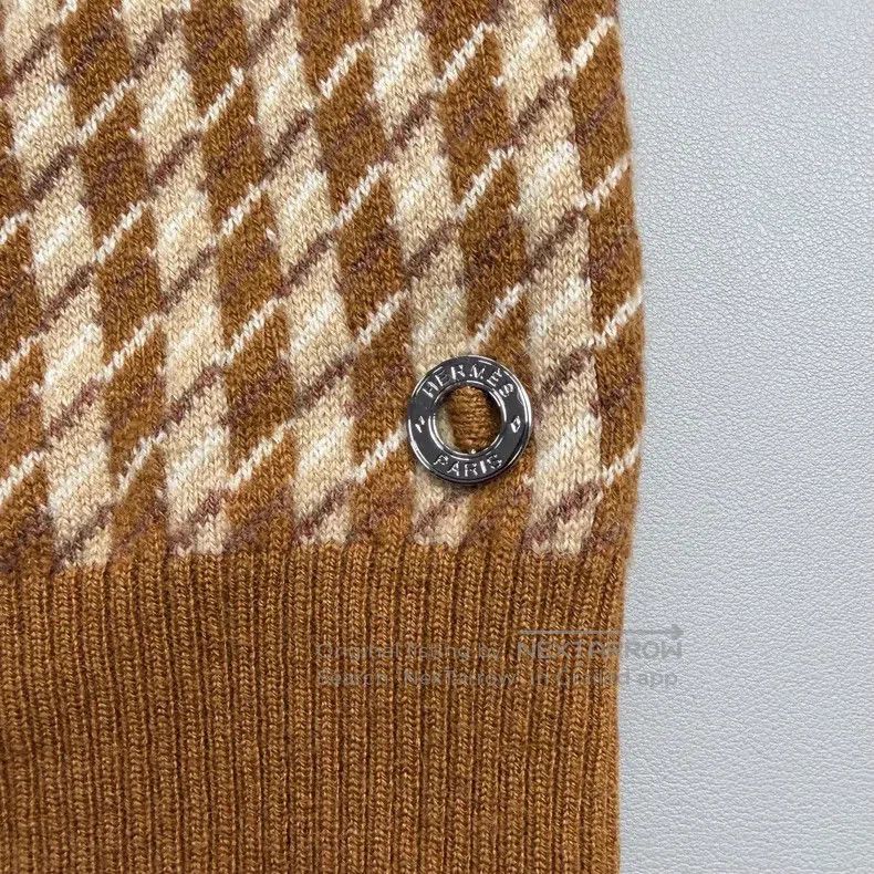 Hermes Hermes Brown metallic logo houndstooth cashmere sweater Size XS / US 0-2 / IT 36-38 - 7 Thumbnail