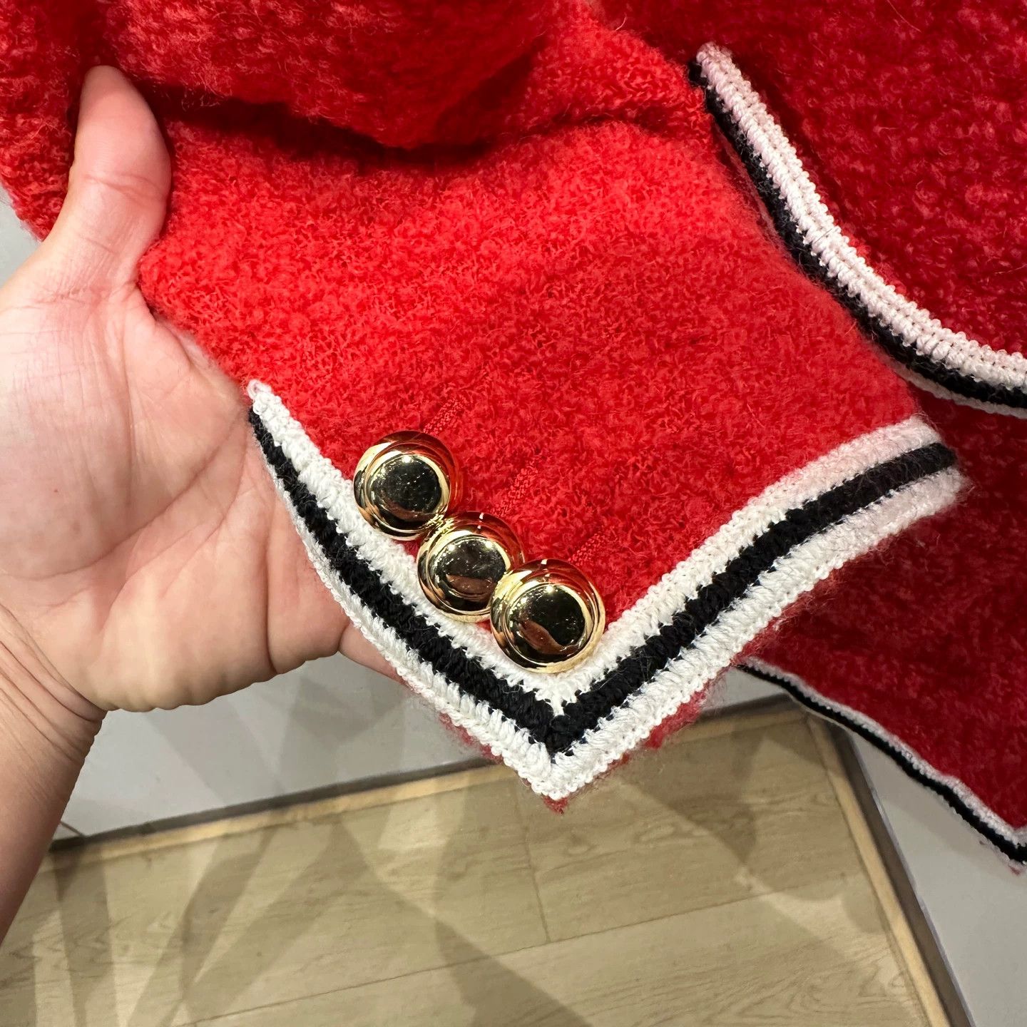Miu Miu MIU MIU logo gold button wool knit 36 cardigan Size XS / US 0-2 / IT 36-38 - 6 Thumbnail