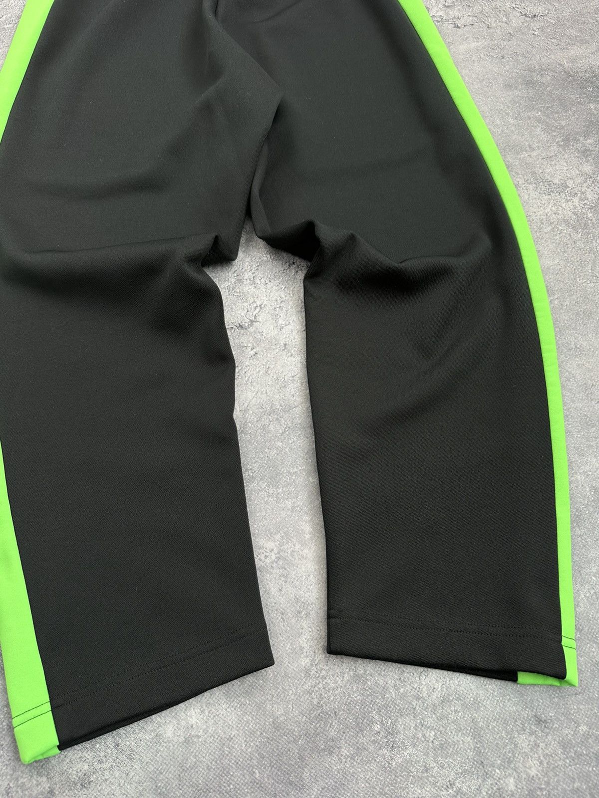 Comme des Garcons Comme Des Garçons Rare Black Pants Green Striped Japan Plus Size US 30 / EU 46 - 19 Thumbnail