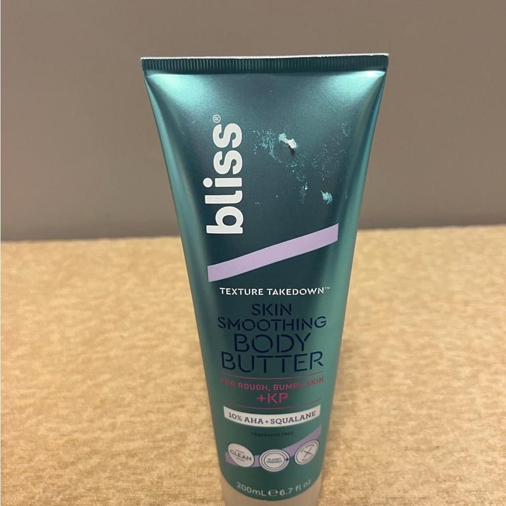 Bill Blass Bliss Body Butter for Rough Bumpy Skin Smoothing 6.7 oz Size ONE SIZE - 1 Thumbnail