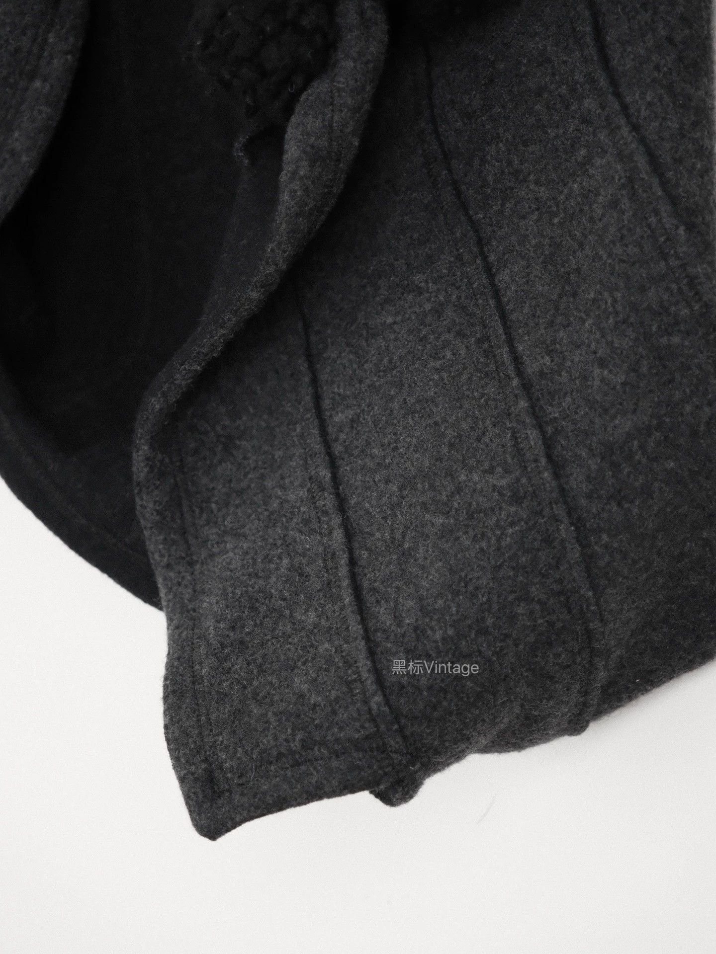Comme des Garcons CDG 05AW Vintage Asymmetric Pom-Pom Cape Women's Size ONE SIZE - 7 Thumbnail
