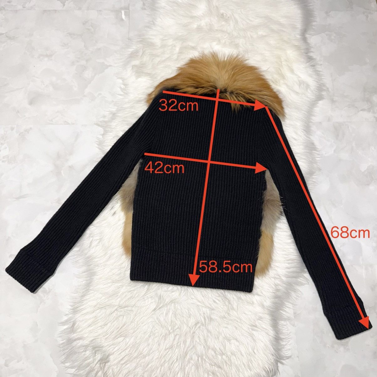 Louis Vuitton Authentic Louis Vuitton Fox/Coyote/Beaver Knit Fur Jacket S Size S / US 4 / IT 40 - 4 Thumbnail